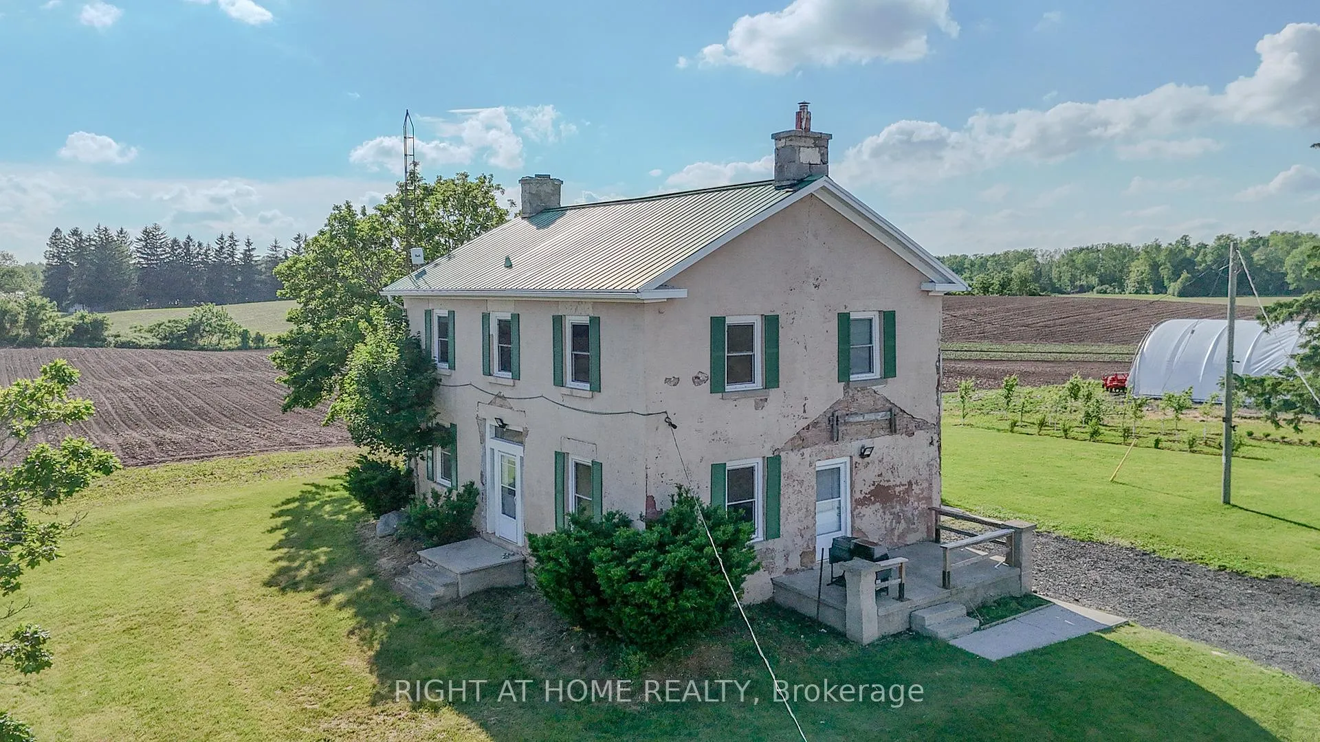 Photo 20 of 919 Safari Road, Hamilton, Rural Flamborough — HOMEH