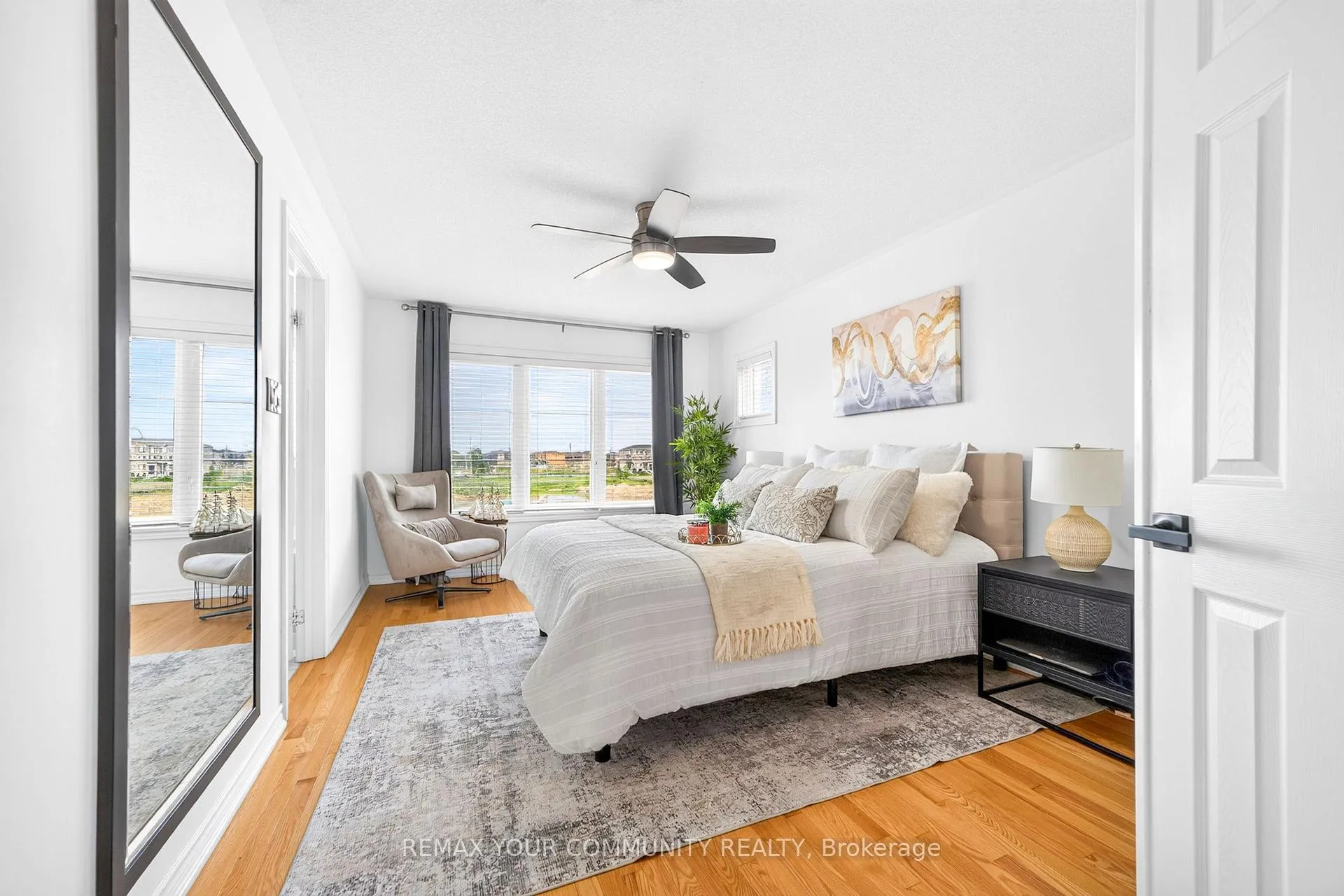 Photo 20 of 108 Sunset Terrace, Vaughan, Vellore Village — HOMEH