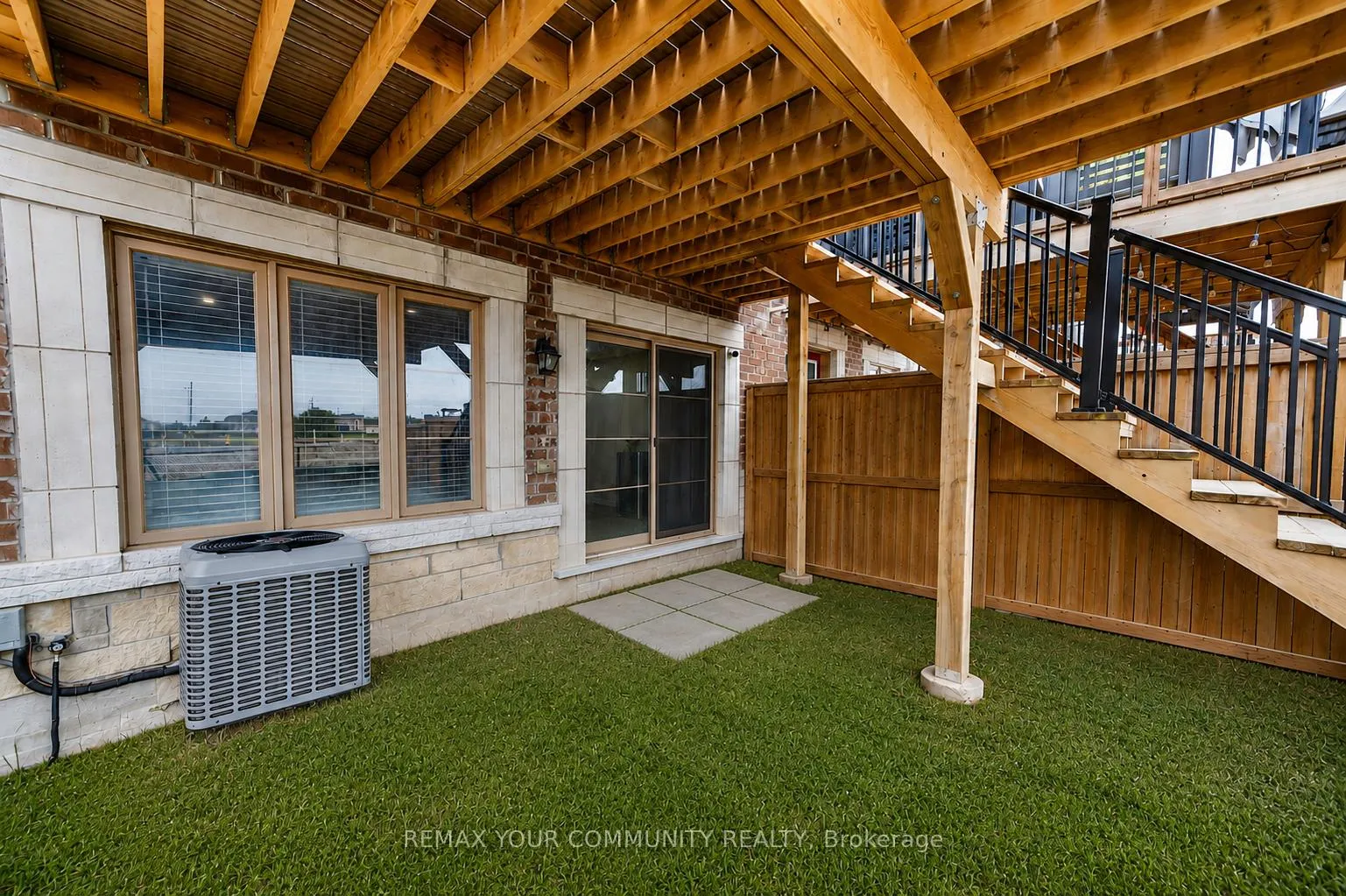 Photo 30 of 108 Sunset Terrace, Vaughan, Vellore Village — HOMEH