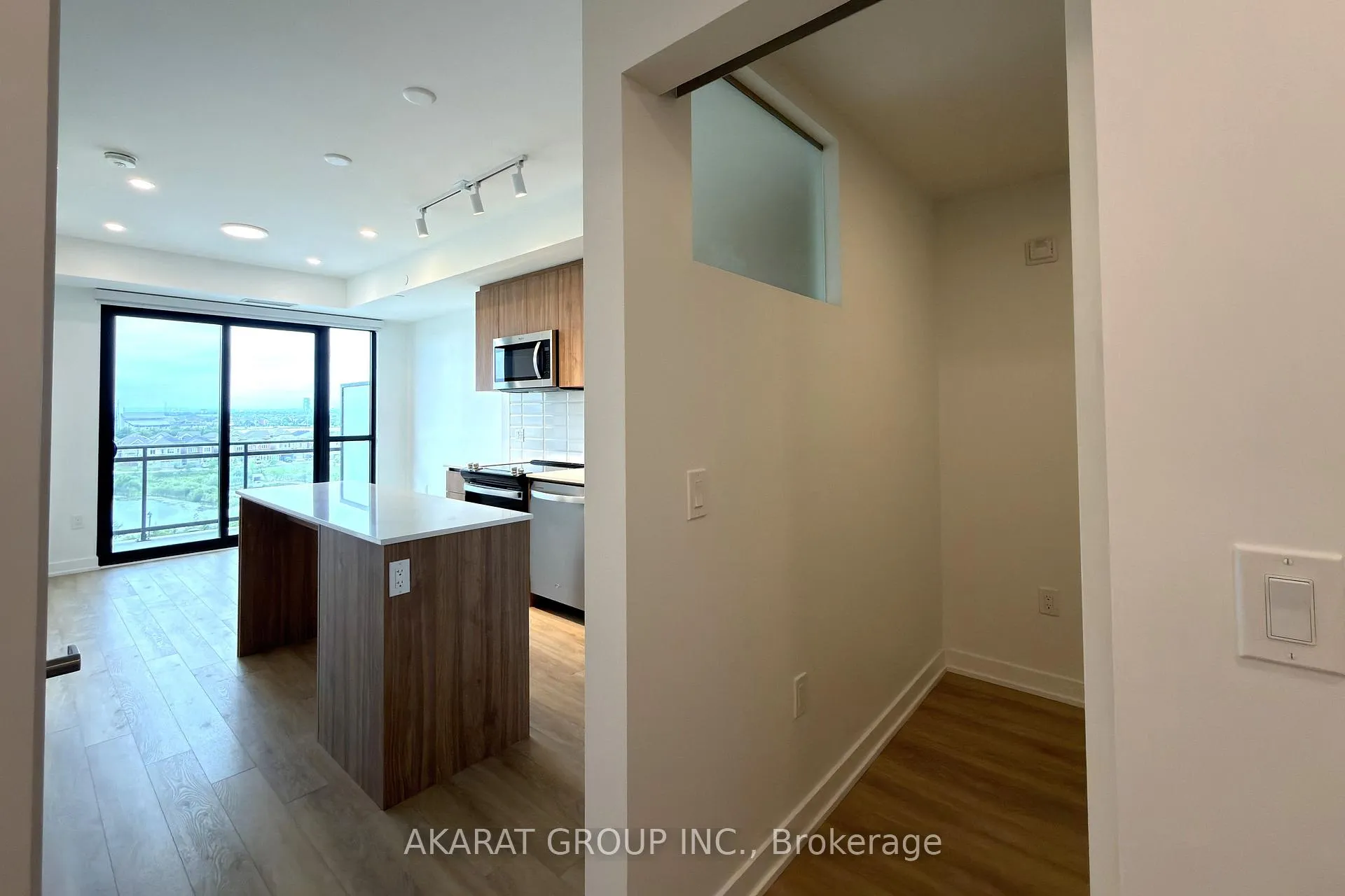 Photo 13 of Unit 605, 740 Whitlock Avenue, Milton, Cobban — HOMEH