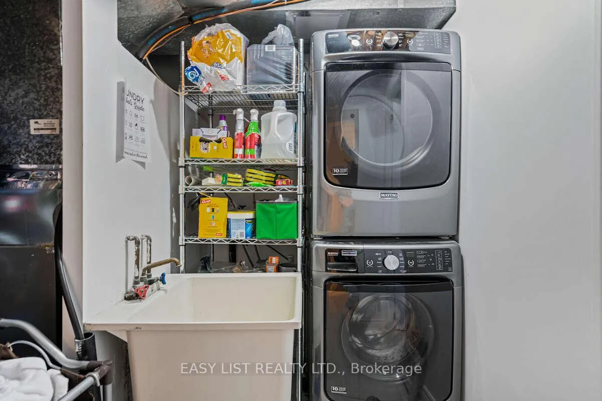 Photo 18 of 109 Whitney Place, Vaughan, Lakeview Estates — HOMEH