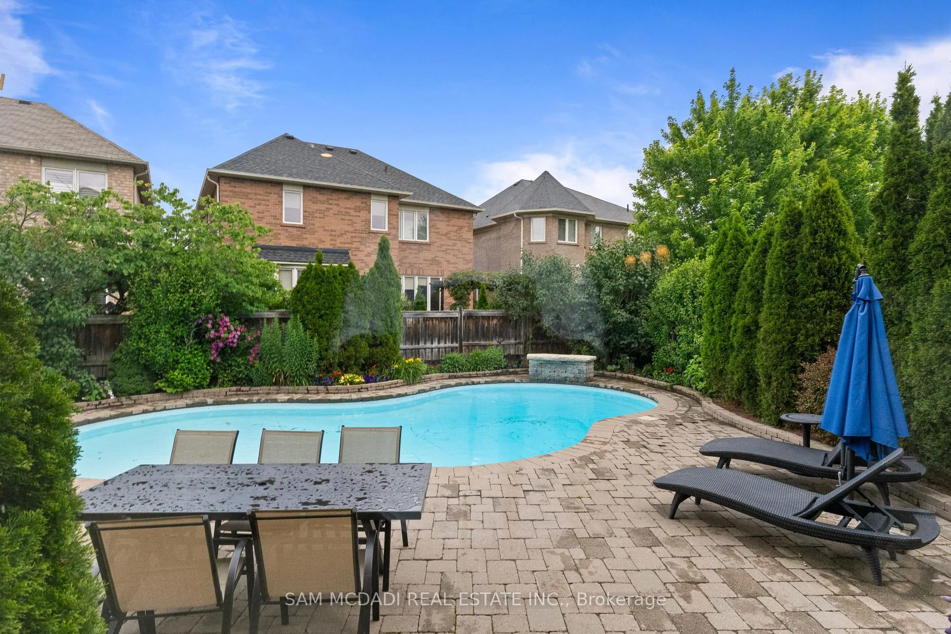 Photo 54 of 899 Pickersgill Crescent, Milton, Harrison — HOMEH