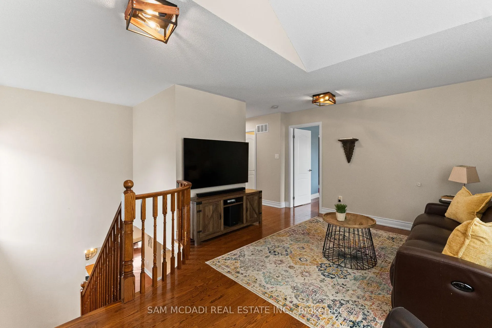 Photo 22 of 899 Pickersgill Crescent, Milton, Harrison — HOMEH
