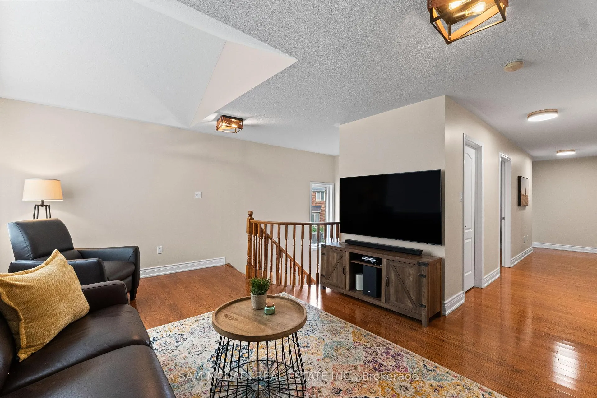 Photo 23 of 899 Pickersgill Crescent, Milton, Harrison — HOMEH