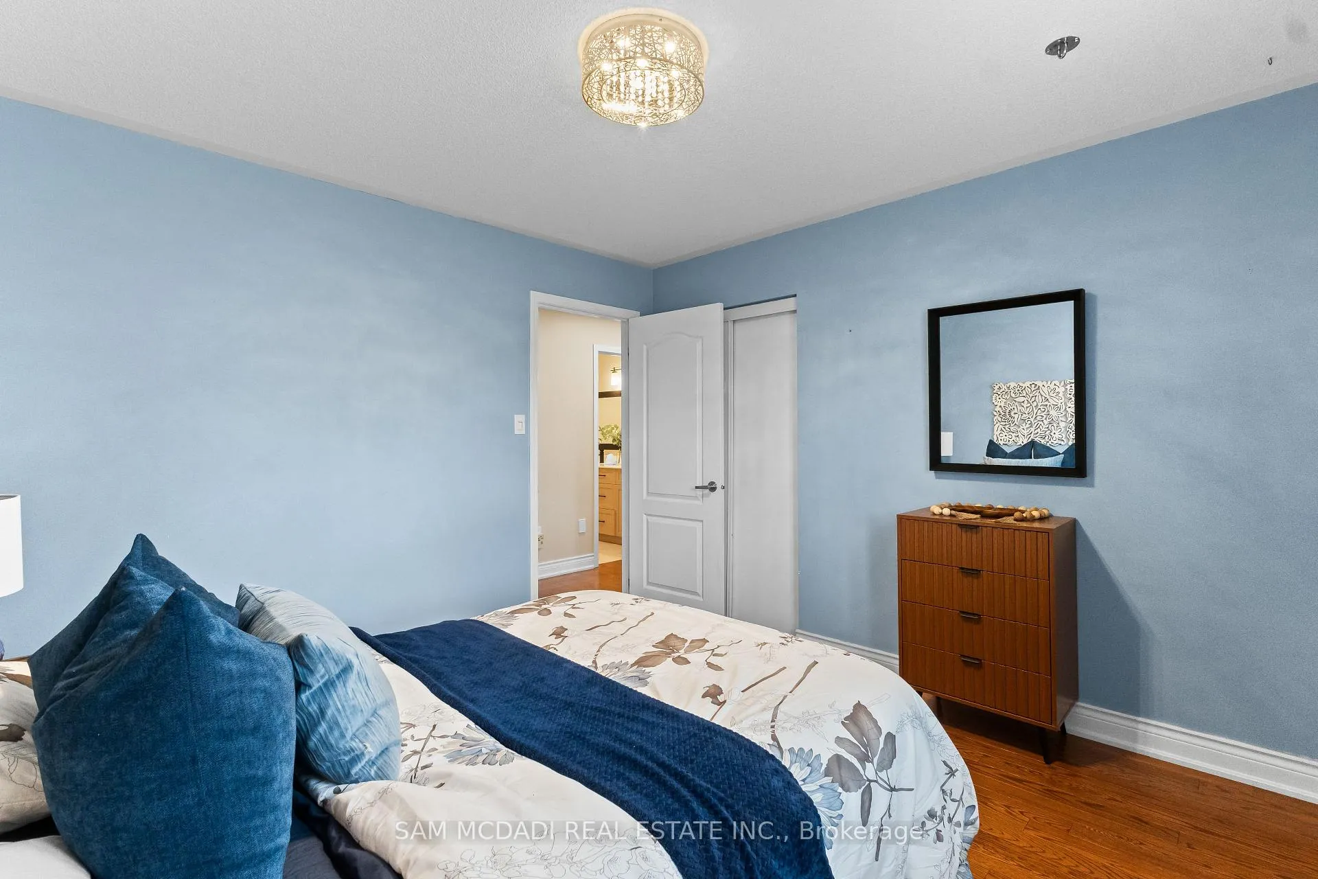 Photo 32 of 899 Pickersgill Crescent, Milton, Harrison — HOMEH