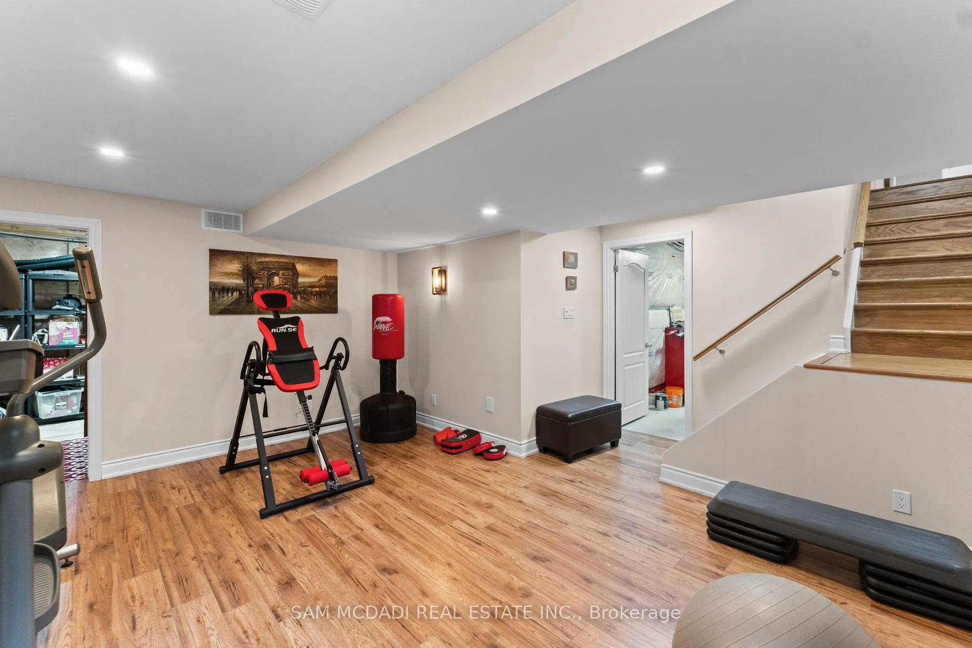 Photo 41 of 899 Pickersgill Crescent, Milton, Harrison — HOMEH