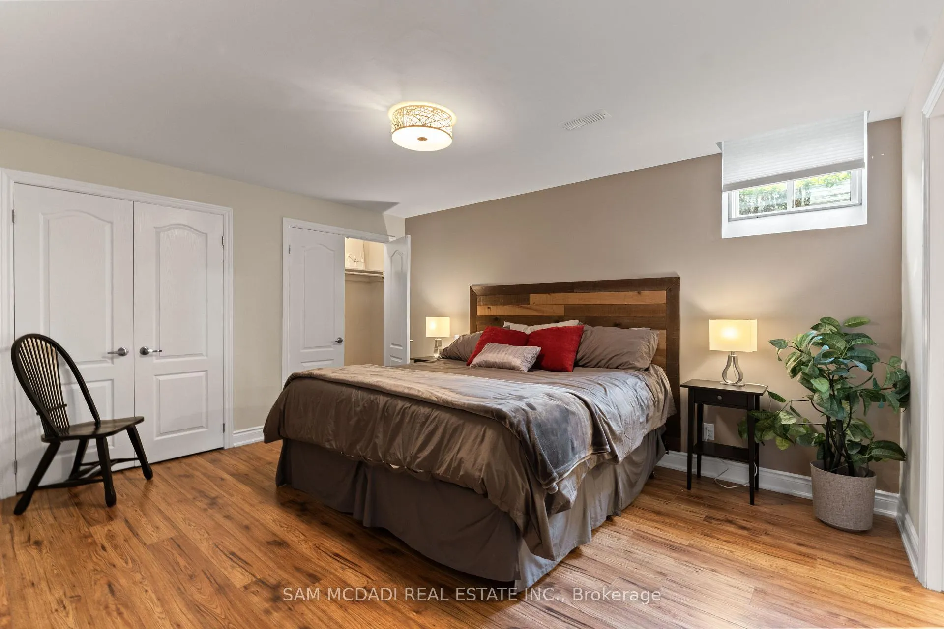 Photo 44 of 899 Pickersgill Crescent, Milton, Harrison — HOMEH
