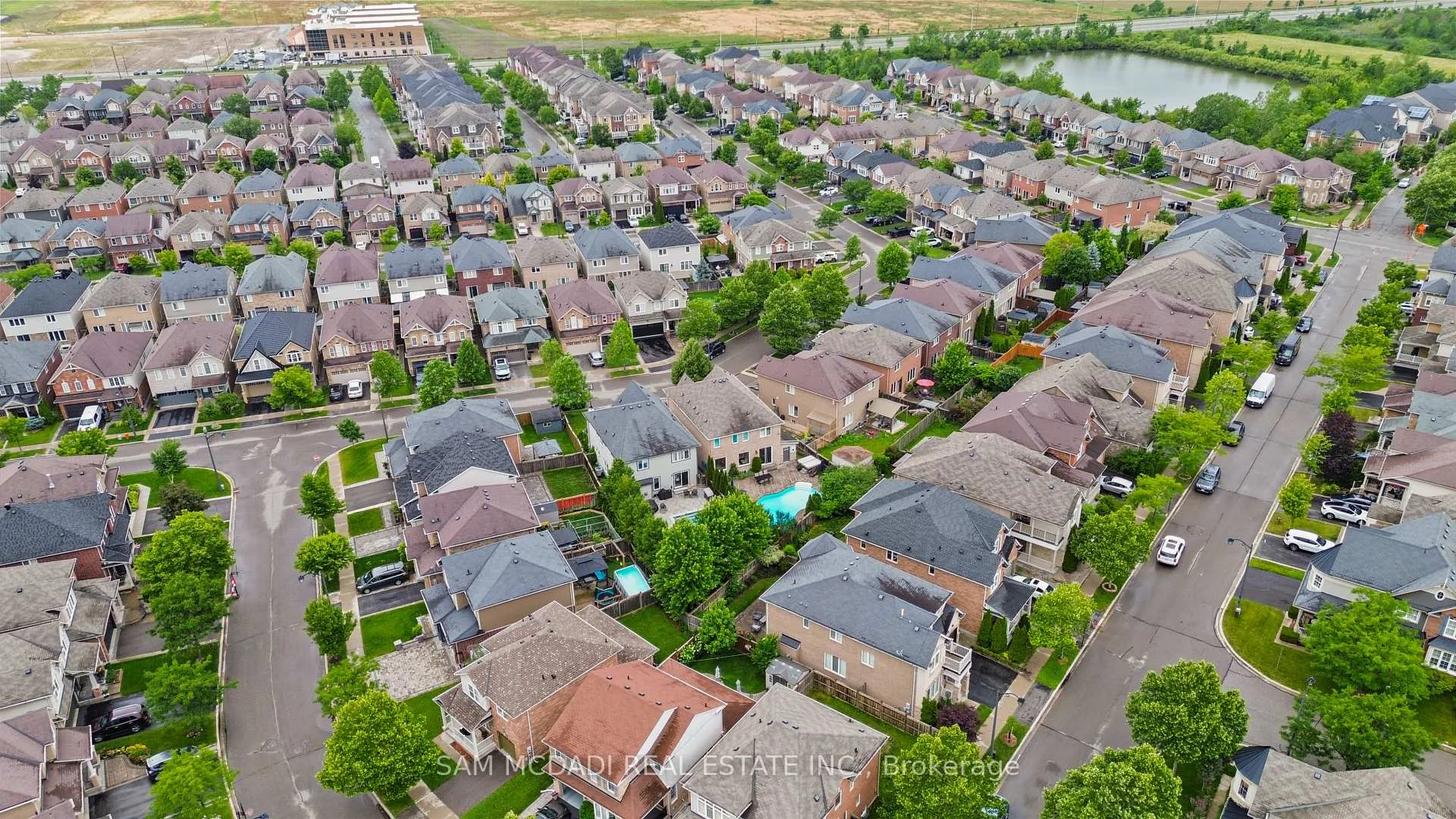 Photo 58 of 899 Pickersgill Crescent, Milton, Harrison — HOMEH