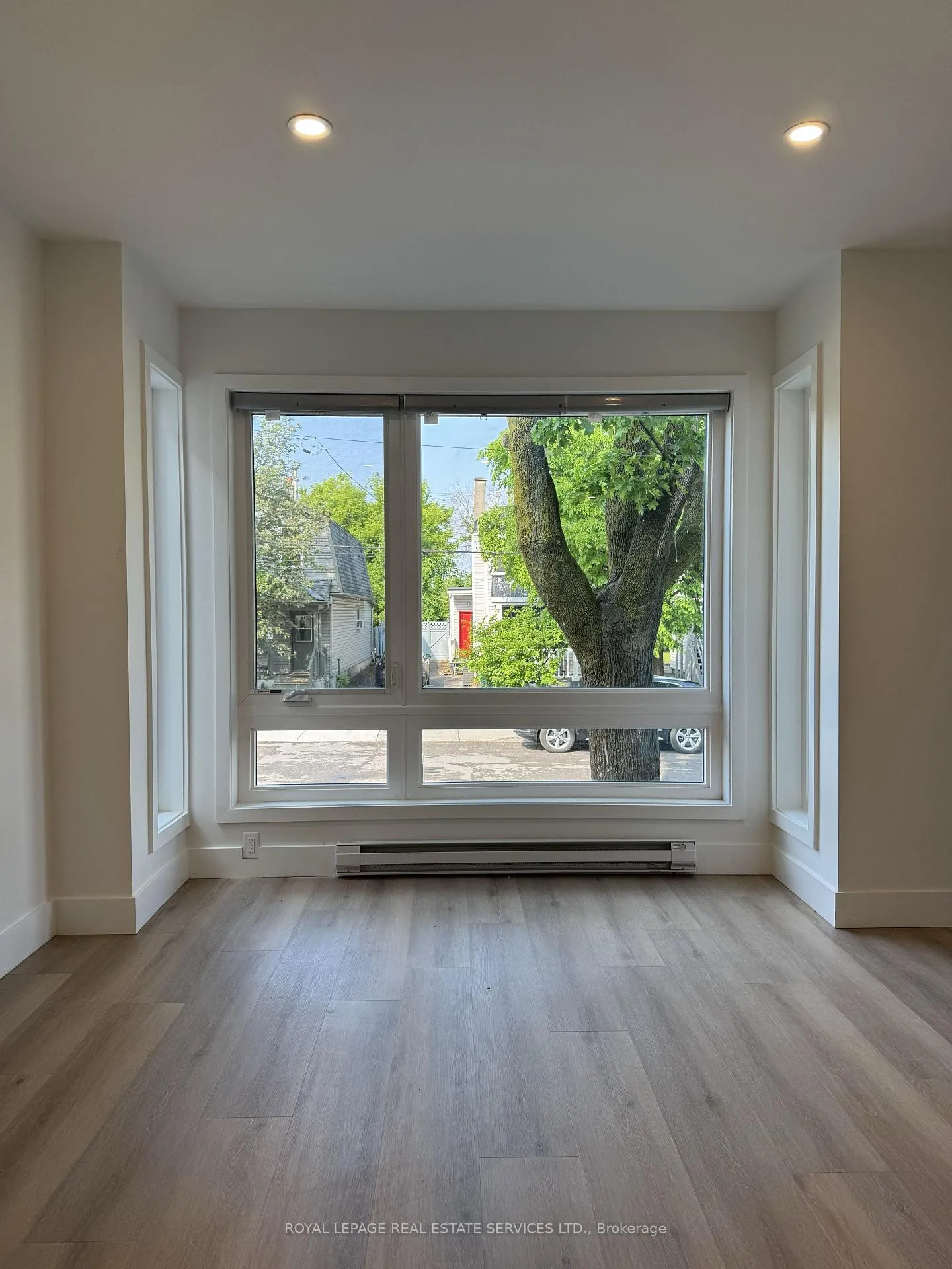 Photo 2 of Unit C, 61 Pinehurst Avenue, Ottawa, Hintonburg — HOMEH