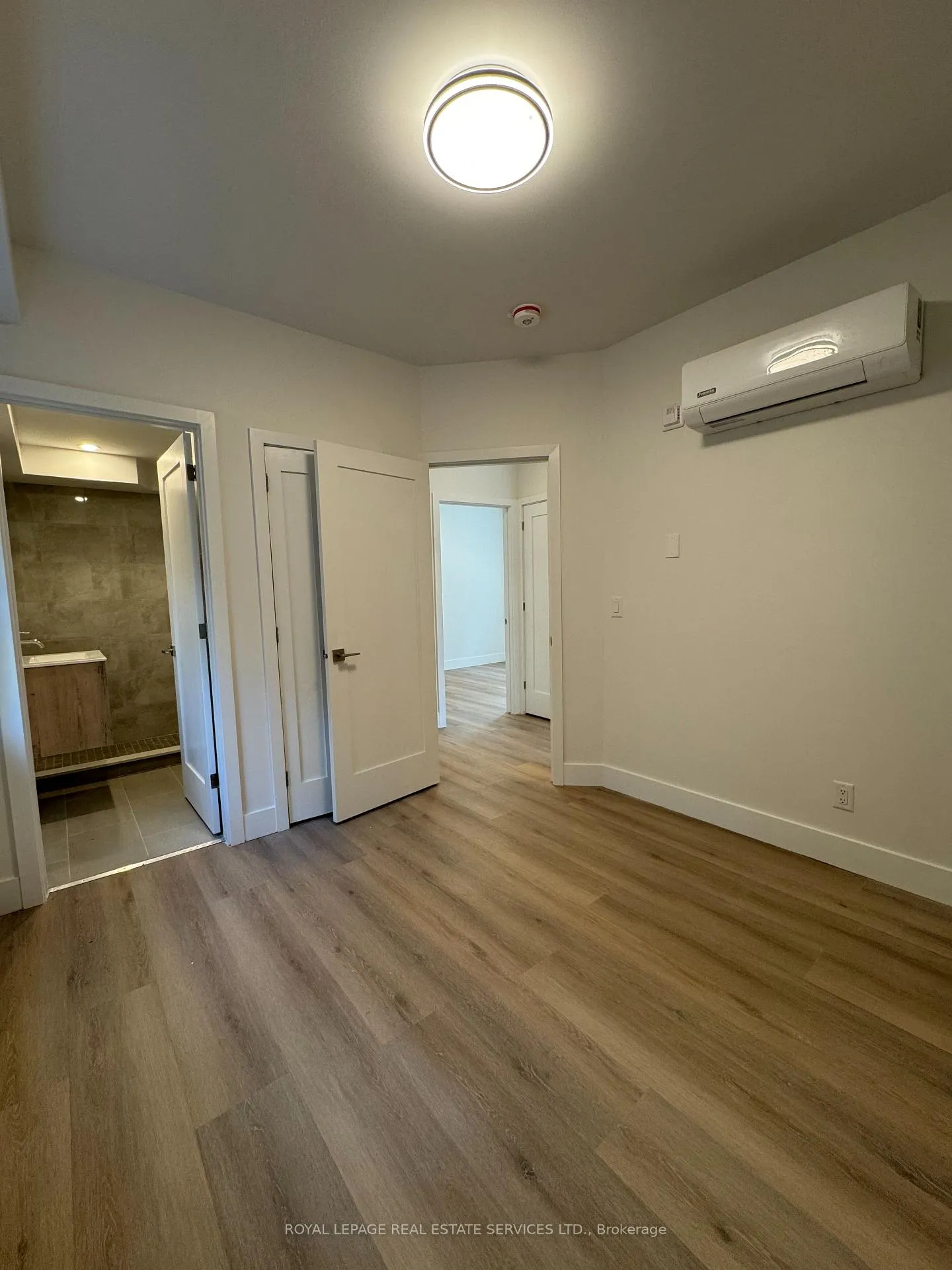Photo 5 of Unit C, 61 Pinehurst Avenue, Ottawa, Hintonburg — HOMEH