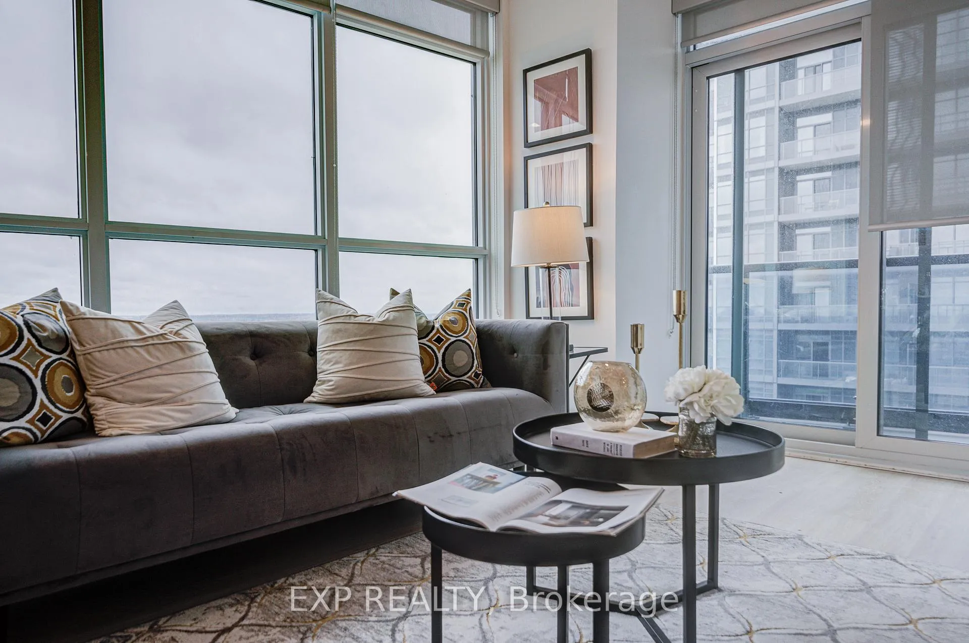 Photo 13 of Unit 2707, 30 Upper Mall Way, Vaughan, Brownridge — HOMEH