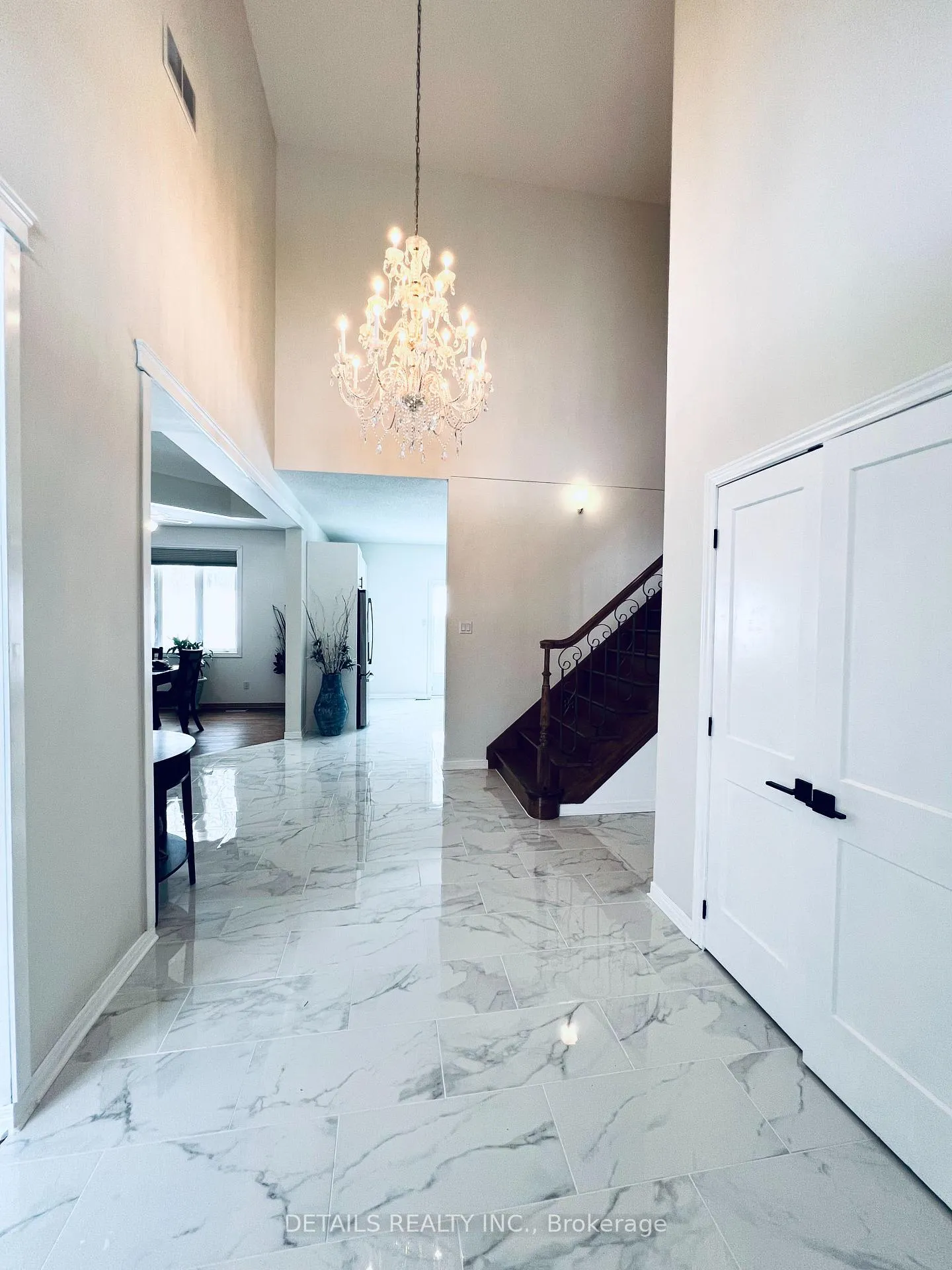 Photo 10 of 461 John Aselford Drive, Ottawa, Huntley Ward (North East) — HOMEH