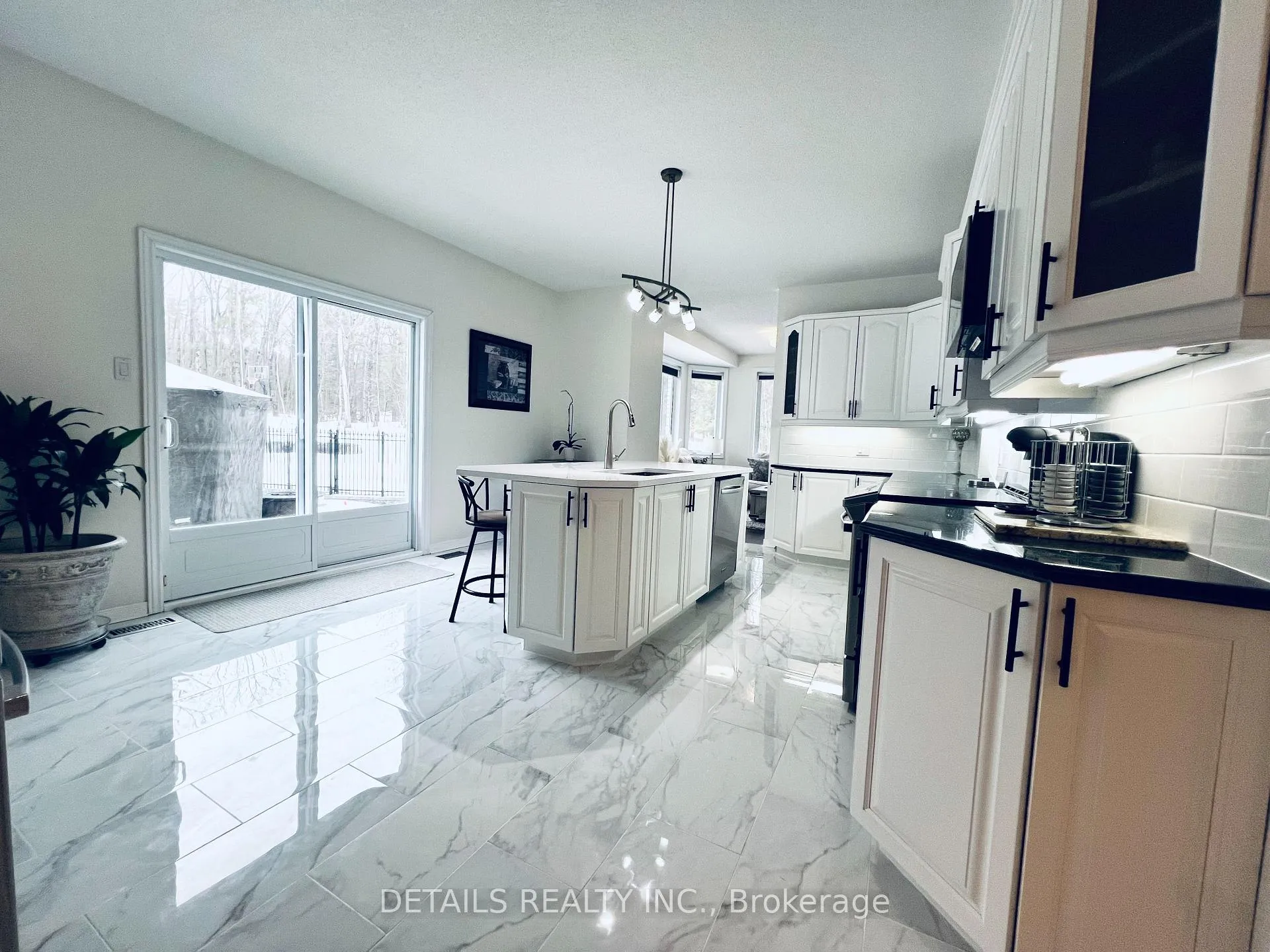 Photo 18 of 461 John Aselford Drive, Ottawa, Huntley Ward (North East) — HOMEH
