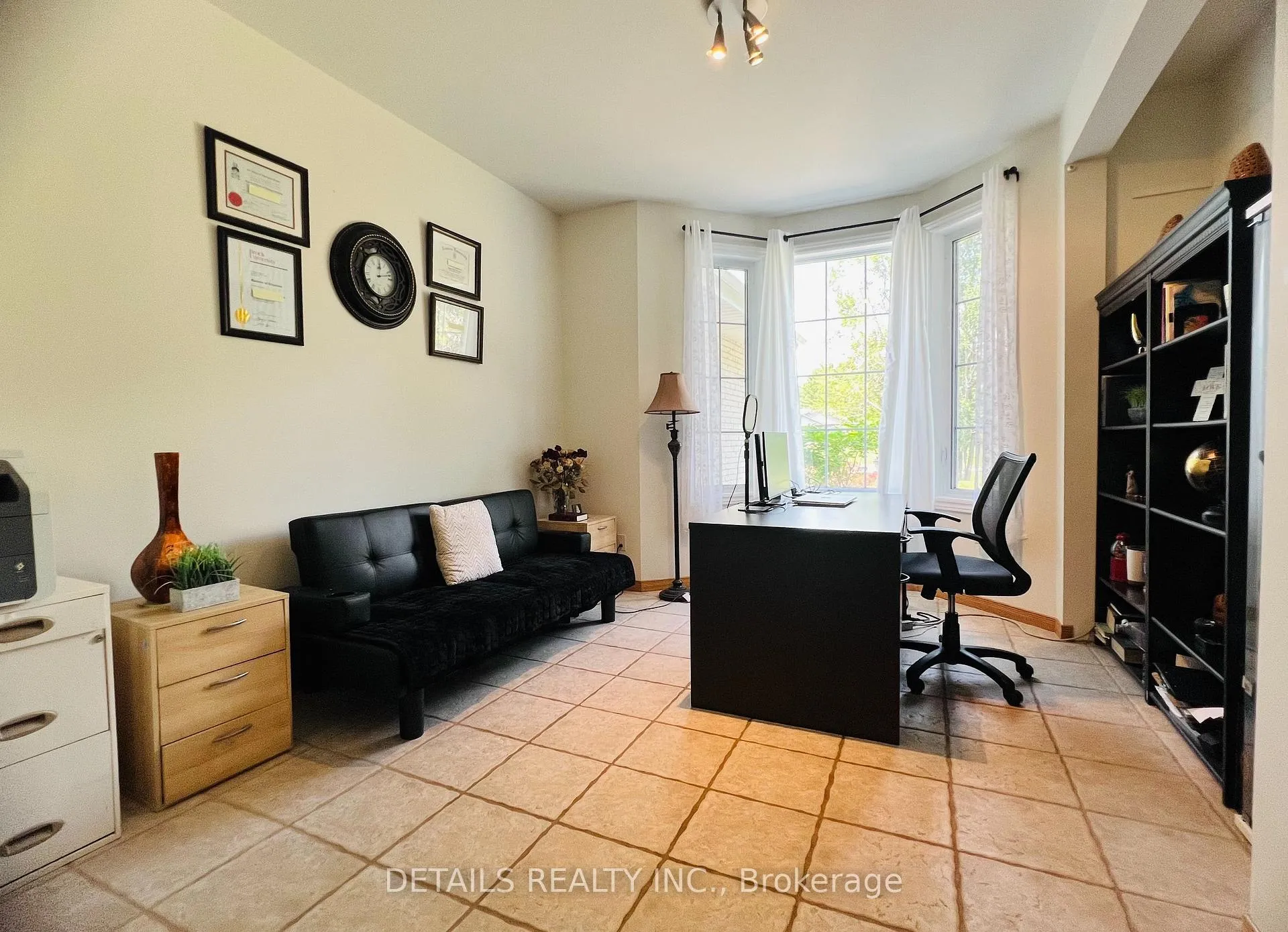 Photo 26 of 461 John Aselford Drive, Ottawa, Huntley Ward (North East) — HOMEH