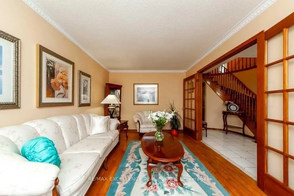 Photo 32 of 30 Ballycastle Crescent, Brampton, Heart Lake West — HOMEH