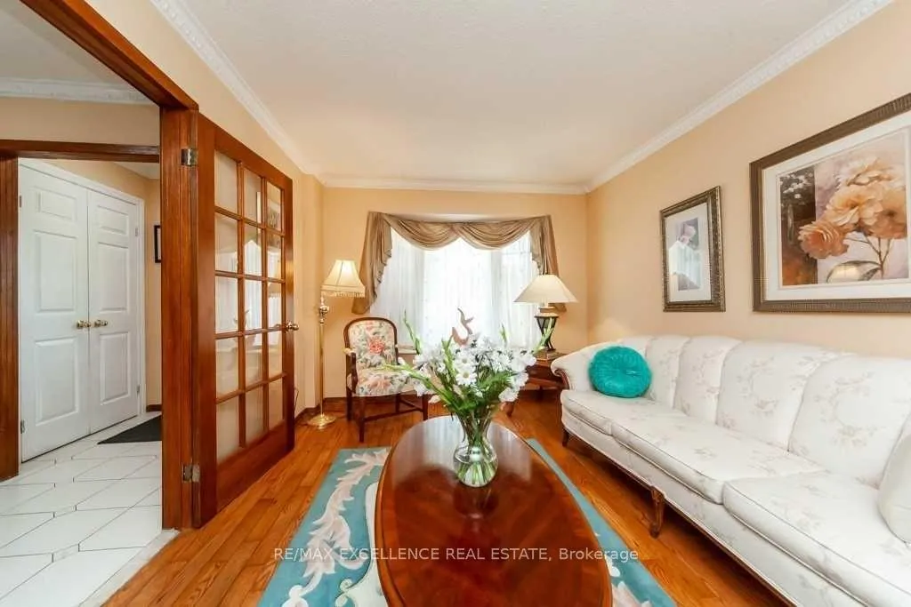 Photo 33 of 30 Ballycastle Crescent, Brampton, Heart Lake West — HOMEH