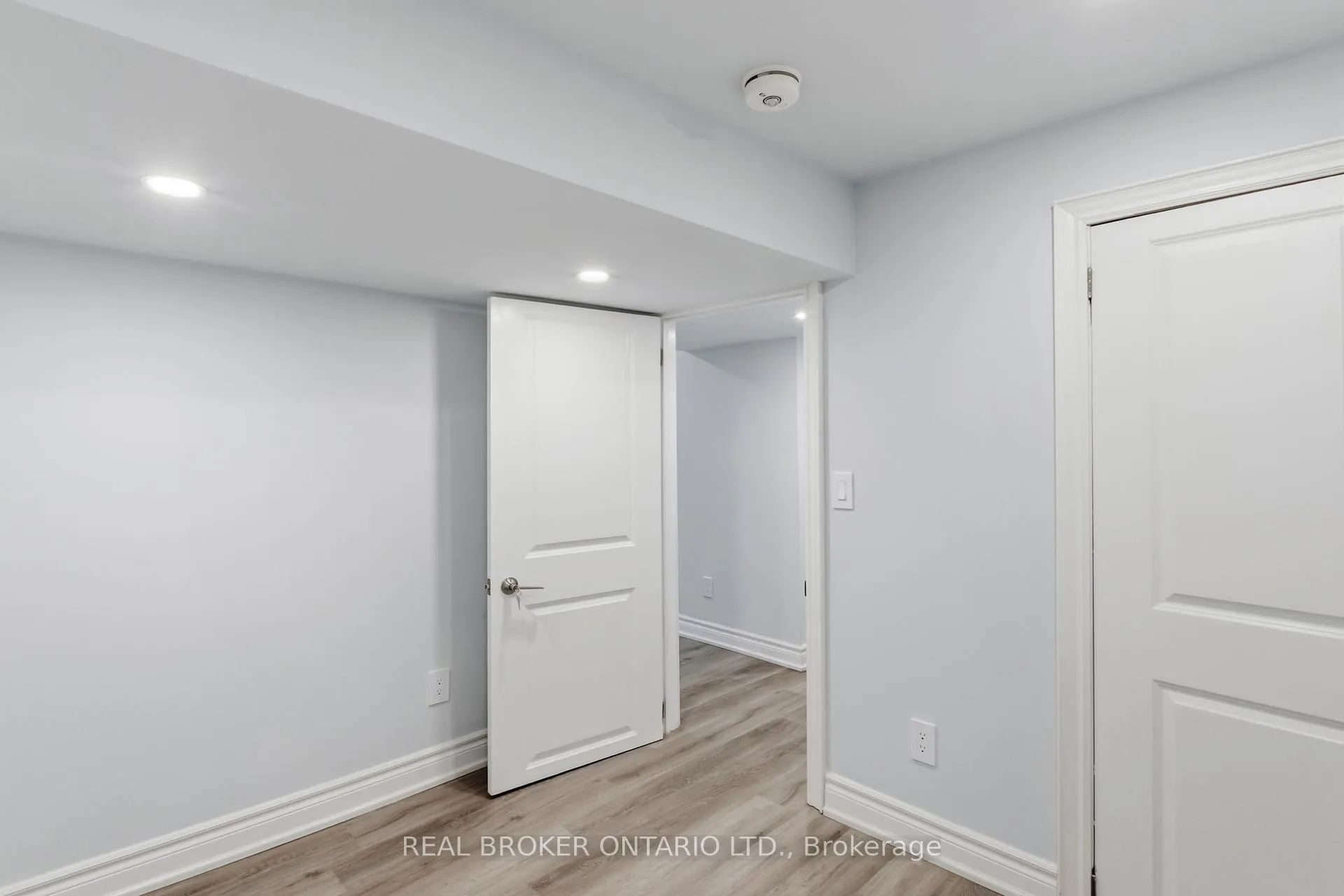 Photo 21 of Unit #01 (Main & Basement), 134 Celina Street, Oshawa, Central — HOMEH
