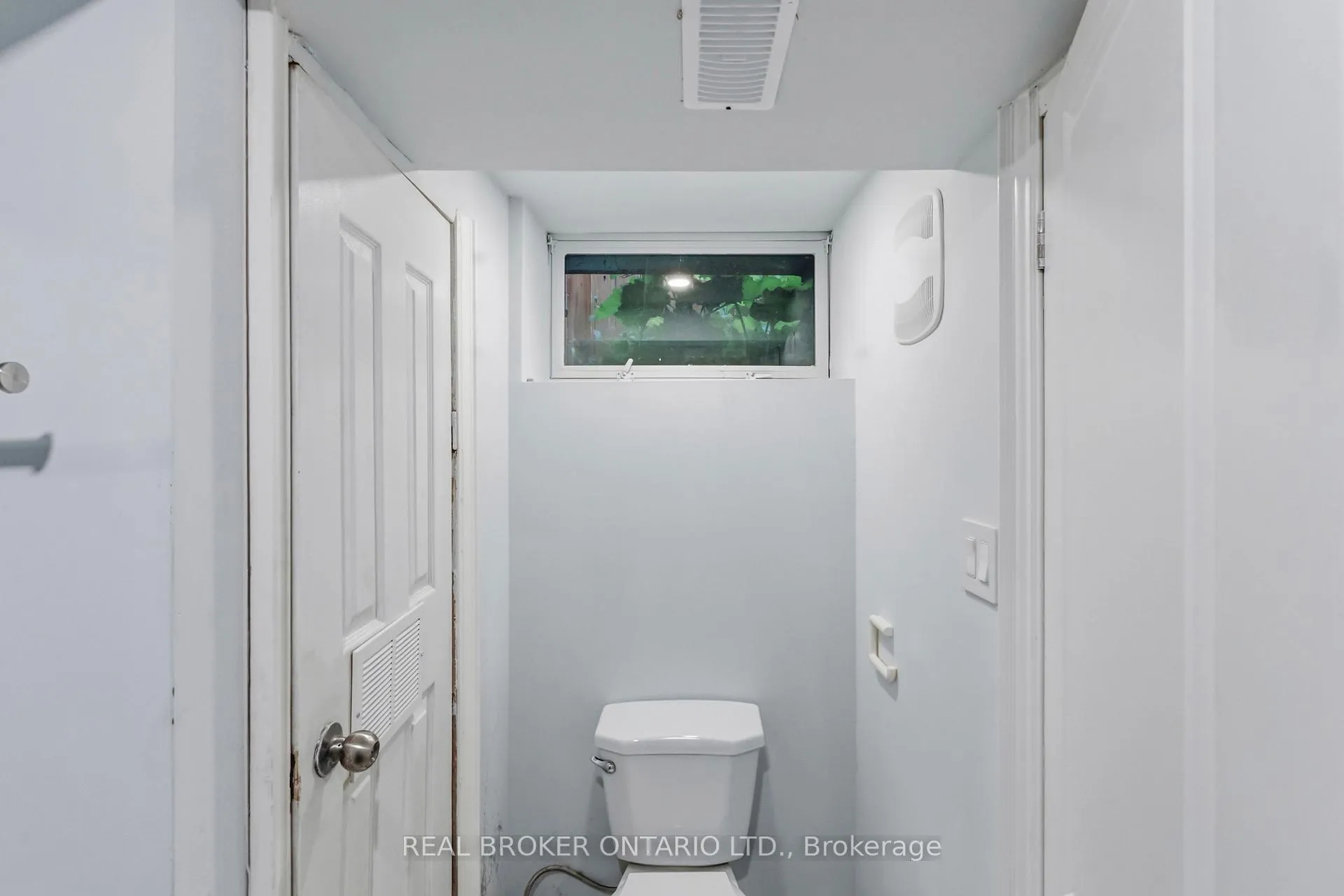 Photo 24 of Unit #01 (Main & Basement), 134 Celina Street, Oshawa, Central — HOMEH