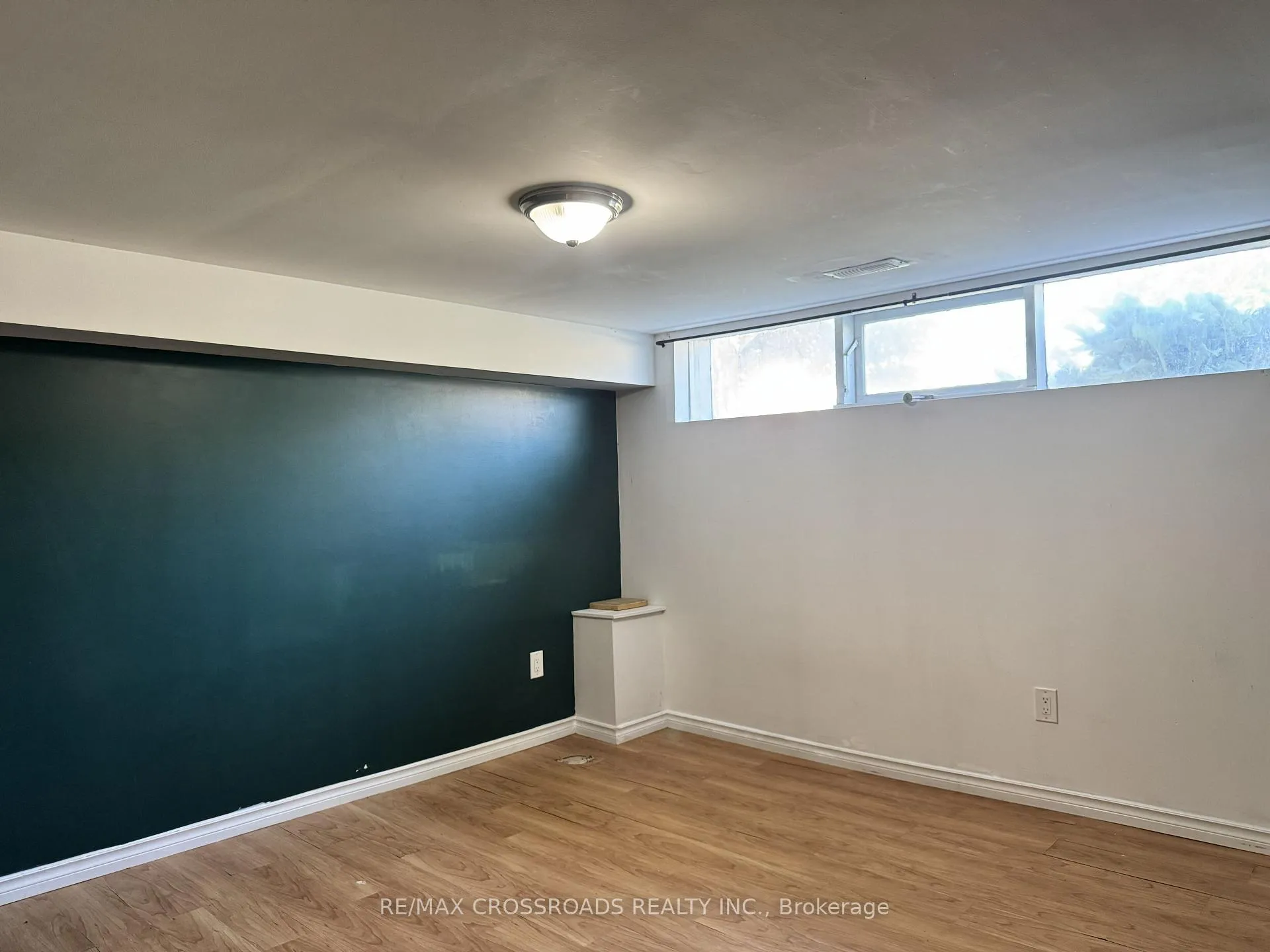 Photo 1 of Unit Lower, 21 Davis Road, Aurora, Aurora Highlands — HOMEH