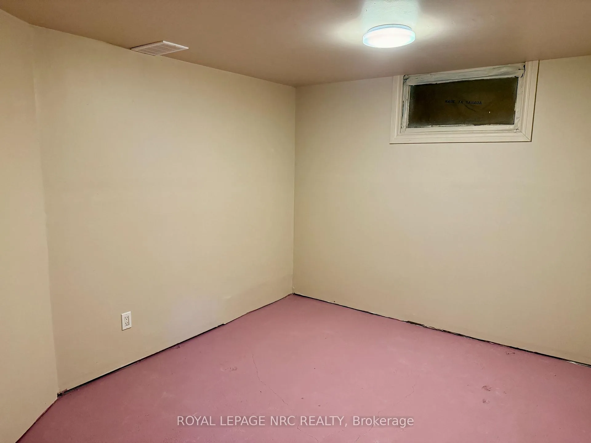 Photo 15 of 6411 Mcleod Road, Niagara Falls, Arad/Fallsview — HOMEH