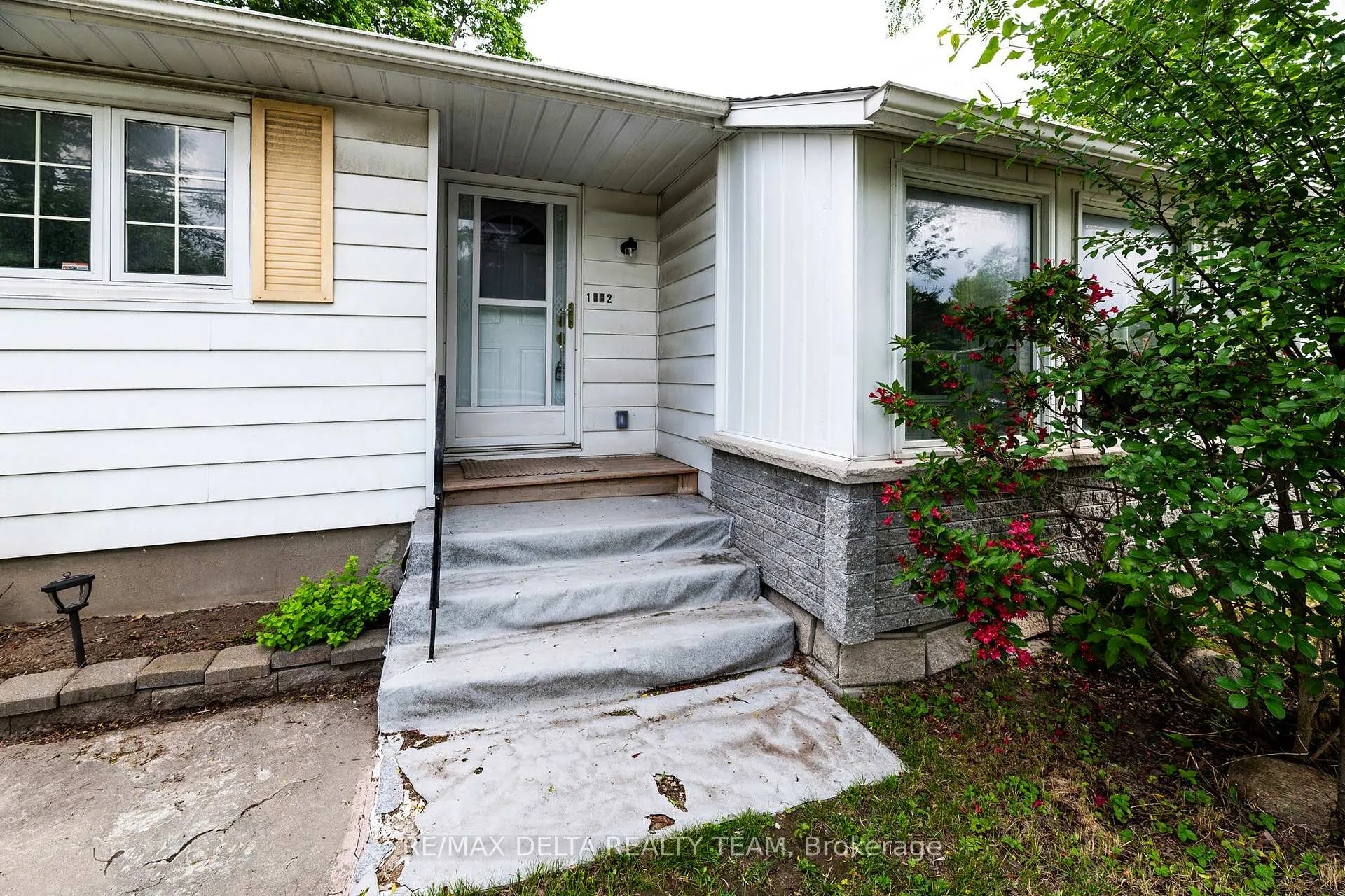Photo 2 of Unit Unit 1, 2801 Baseline Road, Ottawa, Bruce Farm/Graham Park/Qualicum/Bellands — HOMEH