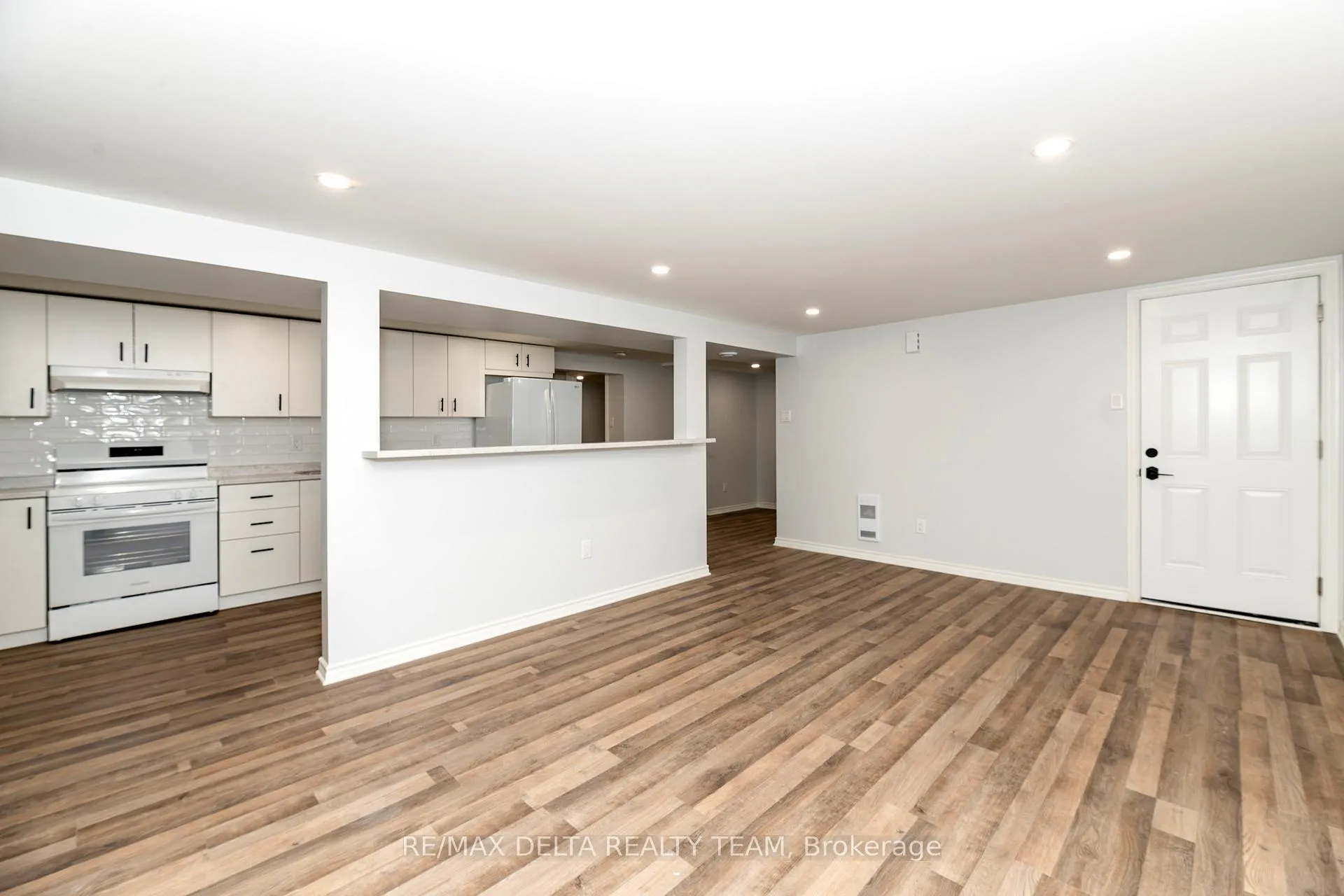Photo 5 of Unit Unit 1, 2801 Baseline Road, Ottawa, Bruce Farm/Graham Park/Qualicum/Bellands — HOMEH