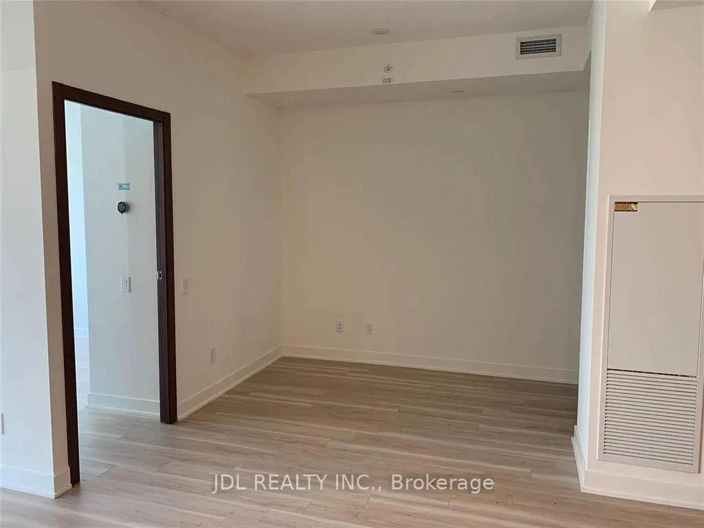 Photo 5 of Unit 3810, 19 bathurst Street, Toronto, Waterfront Communities — HOMEH