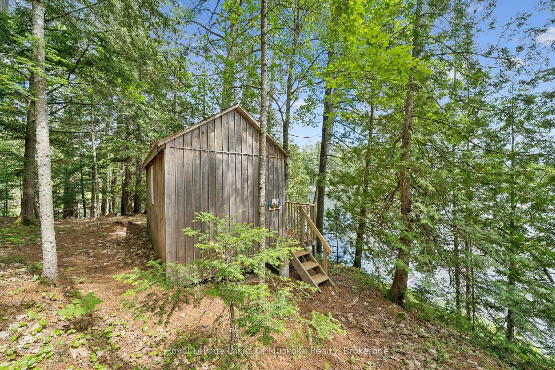 Photo 32 of 1117 Craftsman Drive, Algonquin Highlands, Sherborne — HOMEH