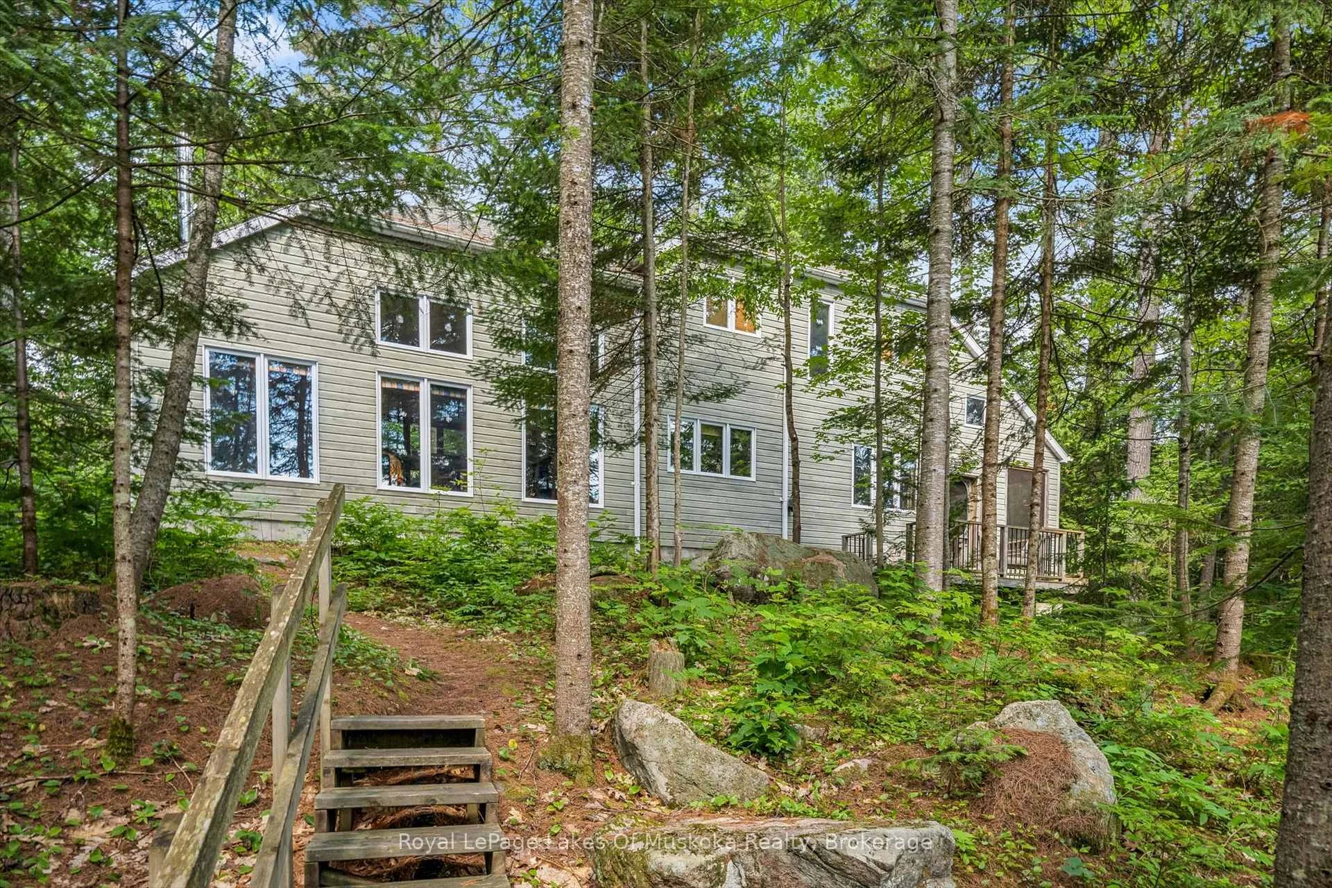 Photo 43 of 1117 Craftsman Drive, Algonquin Highlands, Sherborne — HOMEH