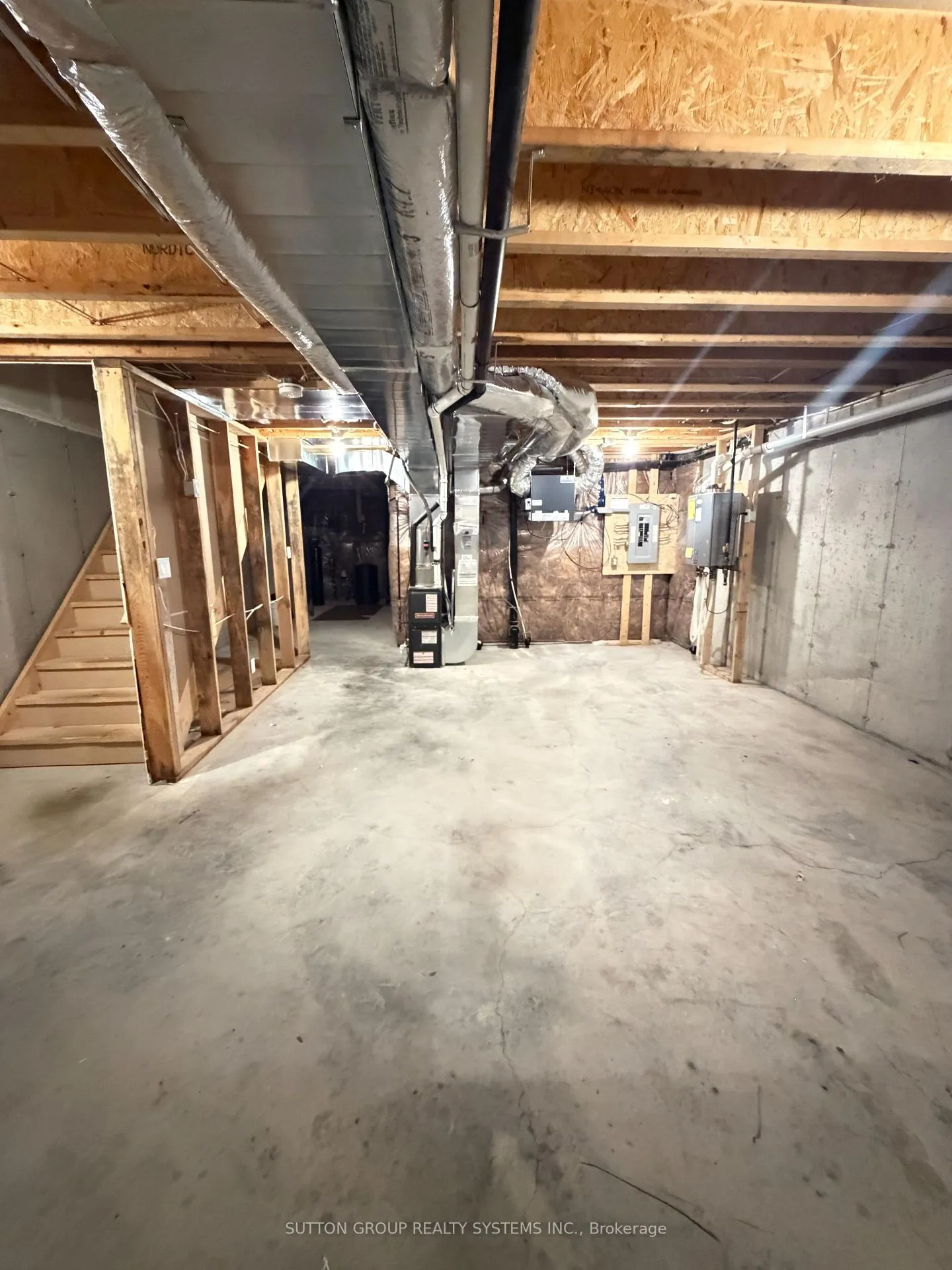 Photo 20 of Unit 4, 160 Stanley Street, Norfolk, Simcoe — HOMEH