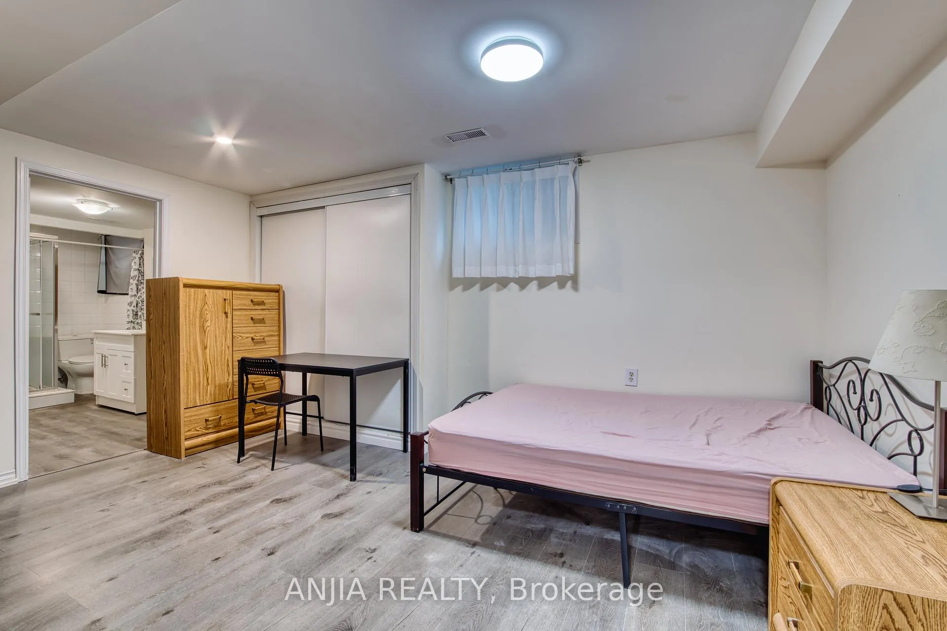 Photo 10 of Unit Basement, 37 Allangrove Crescent, Scarborough, L'Amoreaux — HOMEH