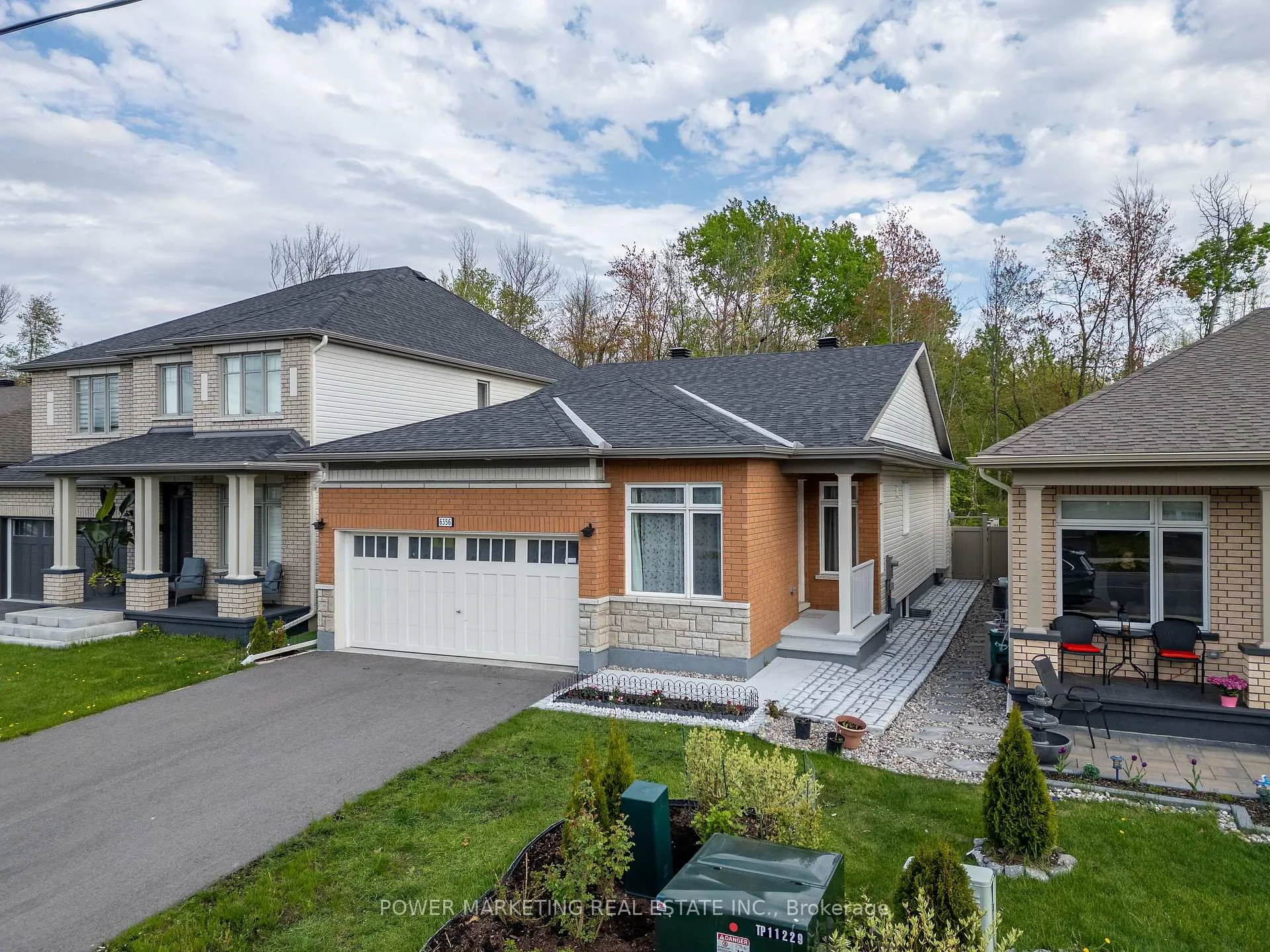 Photo 3 of 6356 Renaud Road, Ottawa, Mer Bleue/Bradley Estates/Anderson Park — HOMEH