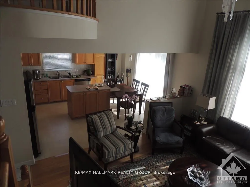 Photo 6 of 15 Bondar Way, Ottawa, Hunt Club Park/Greenboro — HOMEH