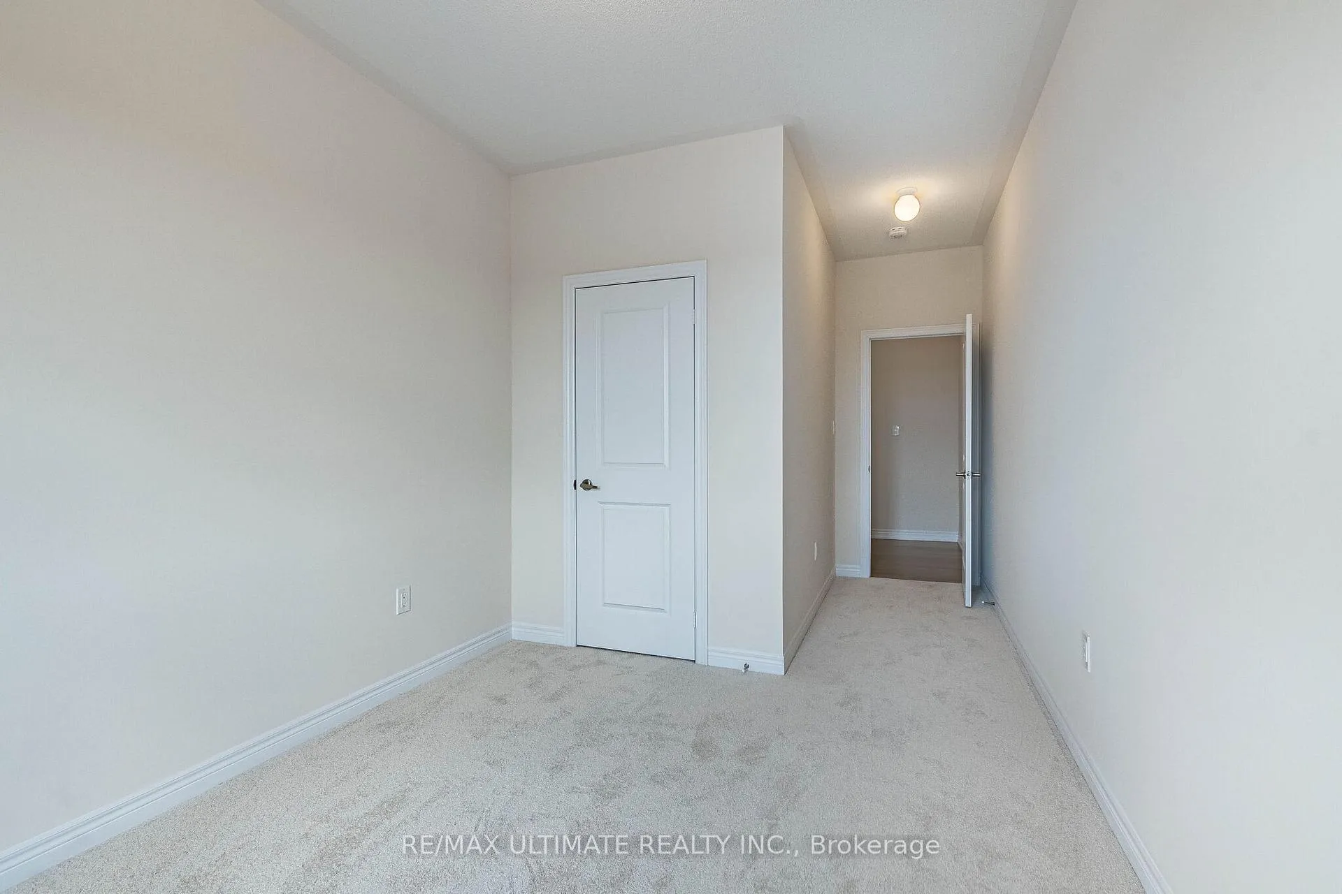 Photo 29 of 39 Sapwood Crescent, Brampton, Snelgrove — HOMEH