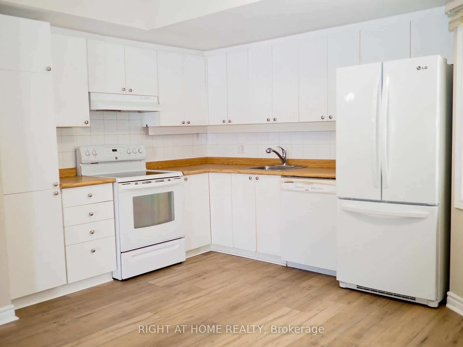 Photo 7 of Unit 10, 77 Mill Street E, New Tecumseth, Tottenham — HOMEH