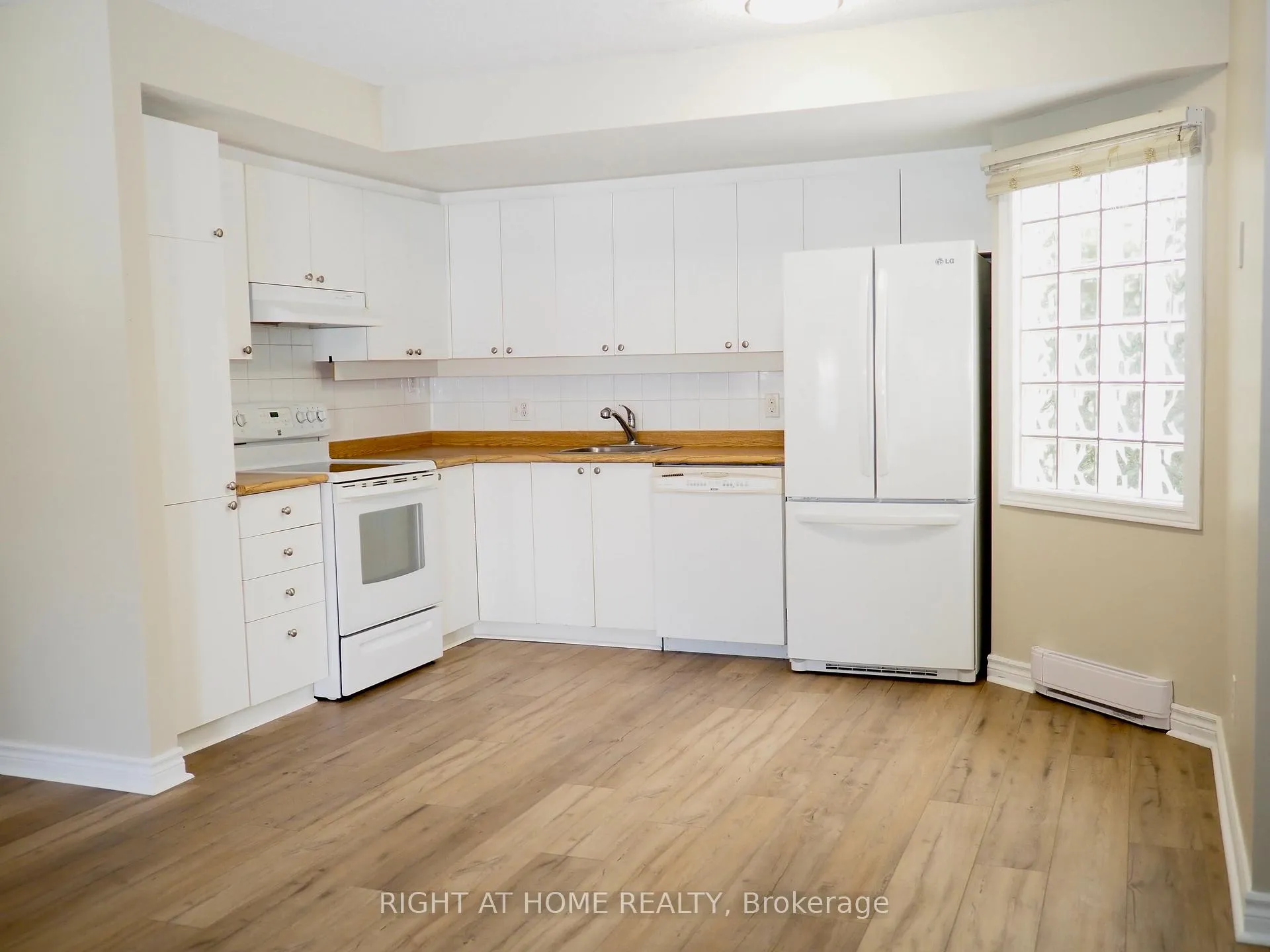 Photo 8 of Unit 10, 77 Mill Street E, New Tecumseth, Tottenham — HOMEH