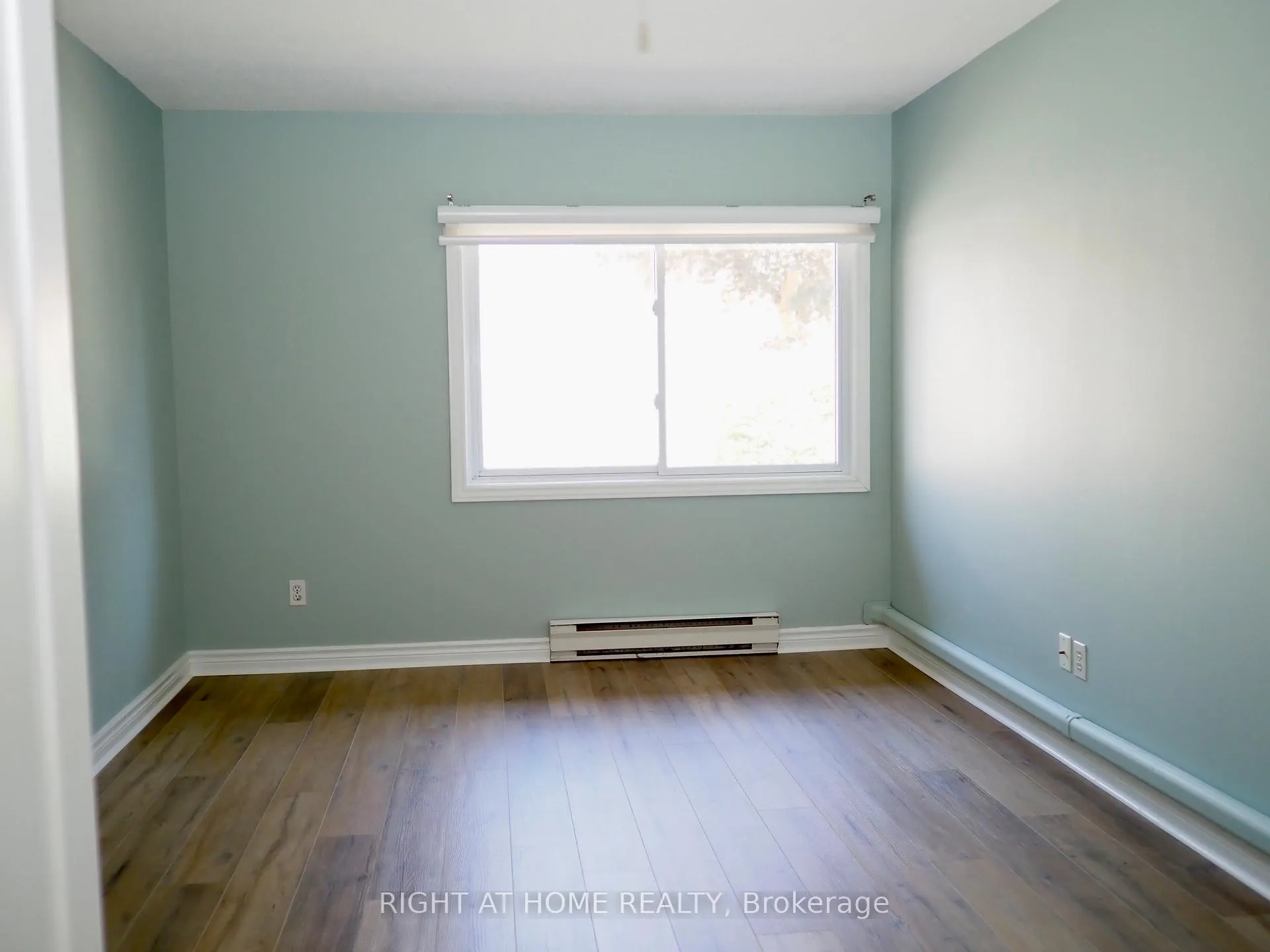 Photo 11 of Unit 10, 77 Mill Street E, New Tecumseth, Tottenham — HOMEH