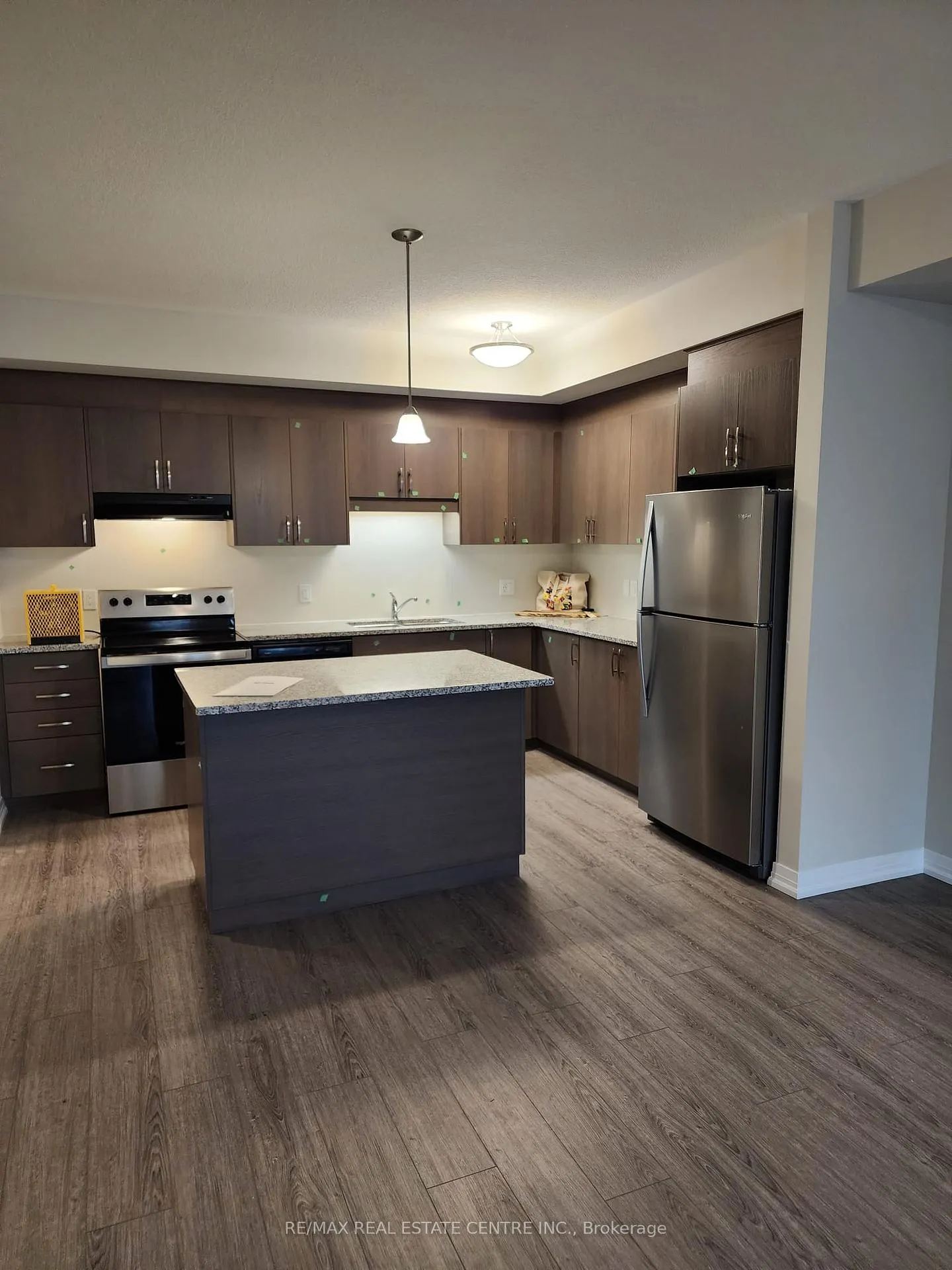 Photo 2 of Unit A72, 261 Woodbine Ave, Kitchener, Huron Park — HOMEH