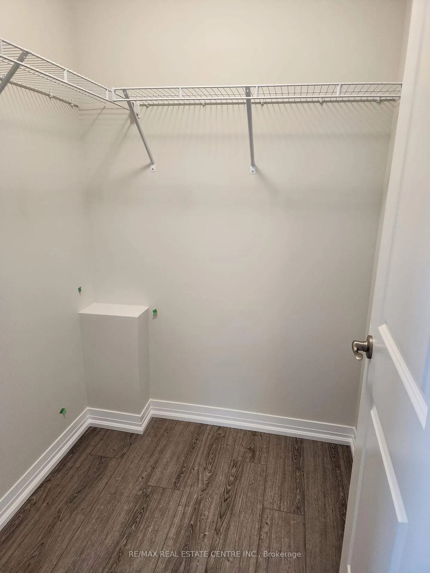 Photo 8 of Unit A72, 261 Woodbine Ave, Kitchener, Huron Park — HOMEH