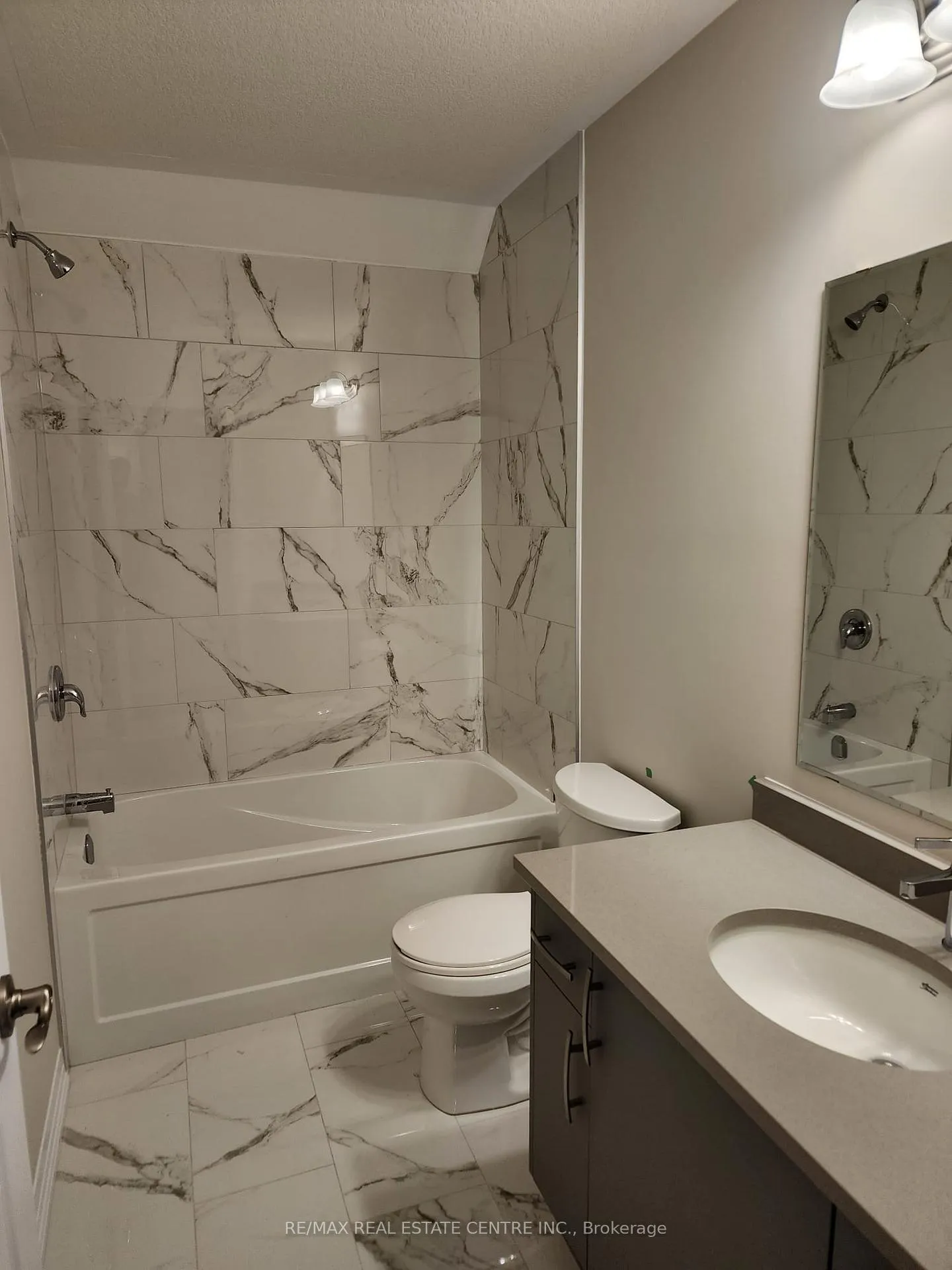 Photo 10 of Unit A72, 261 Woodbine Ave, Kitchener, Huron Park — HOMEH
