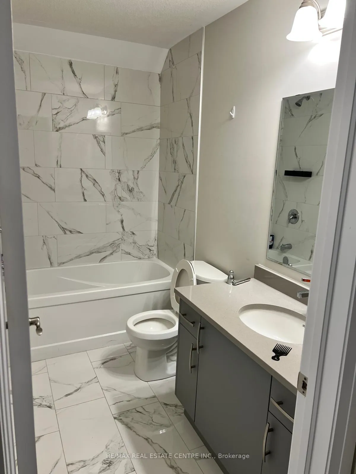 Photo 13 of Unit A72, 261 Woodbine Ave, Kitchener, Huron Park — HOMEH