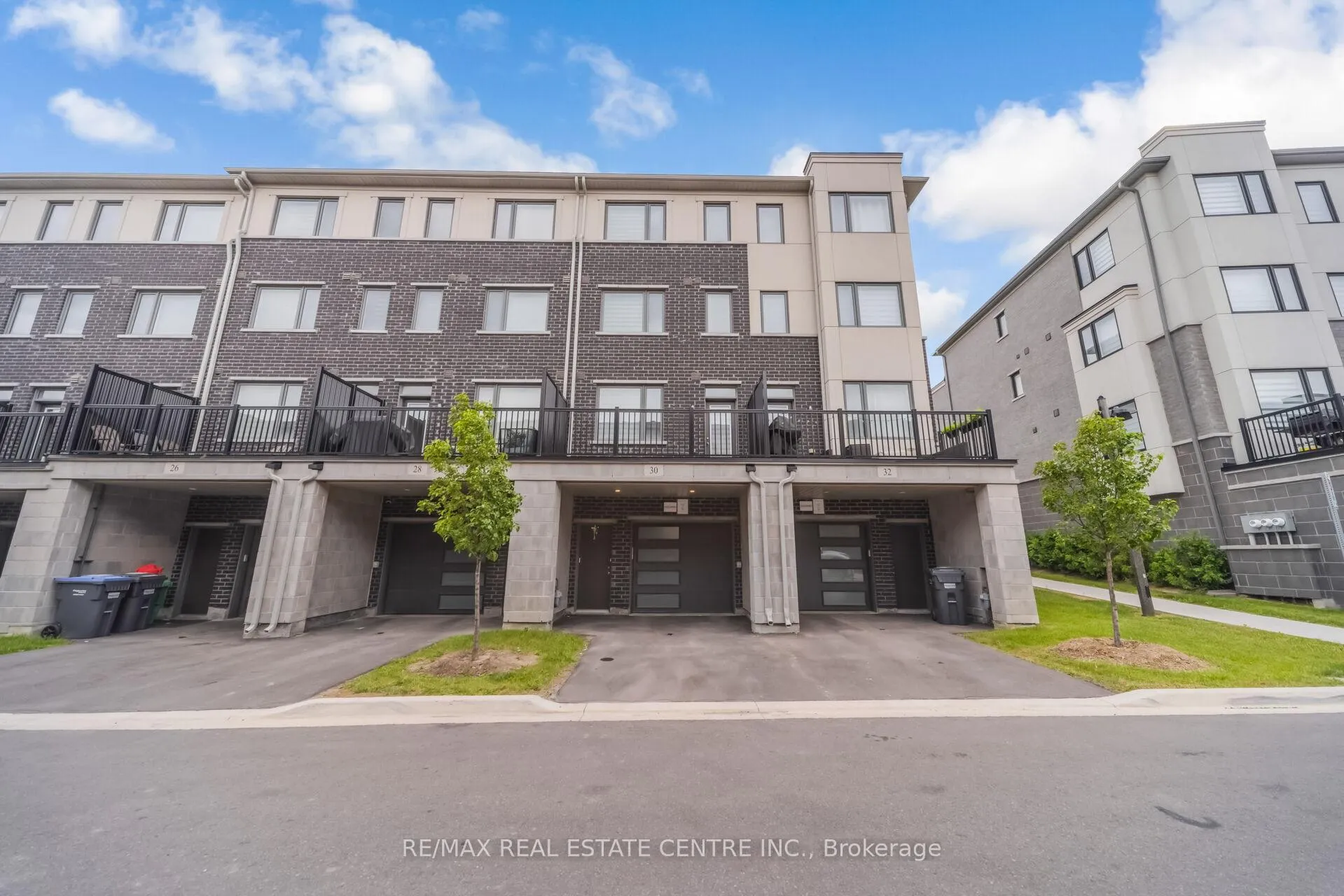 Photo 1 of 30 Lambert Lane, Caledon, Bolton East — HOMEH