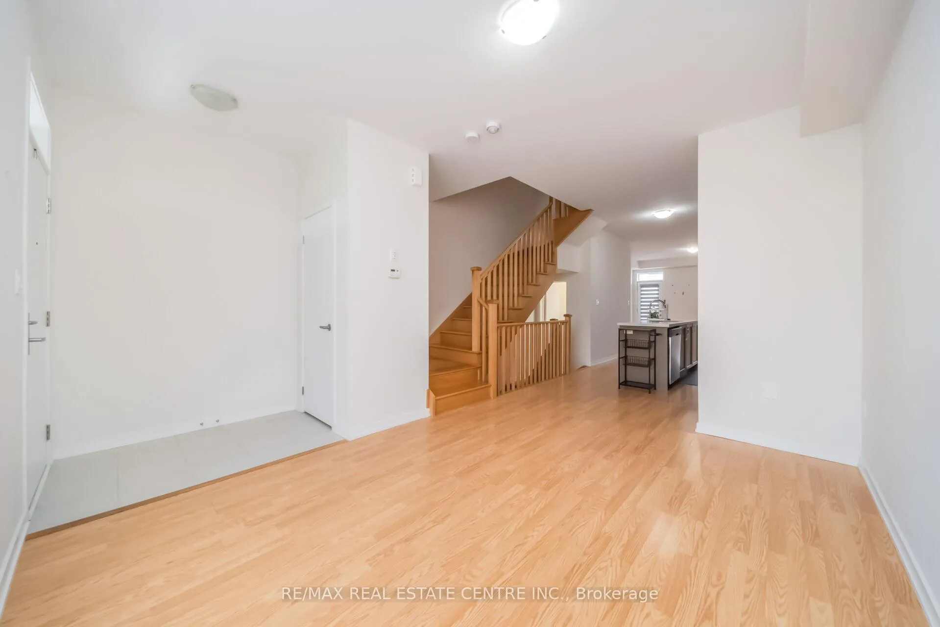 Photo 7 of 30 Lambert Lane, Caledon, Bolton East — HOMEH