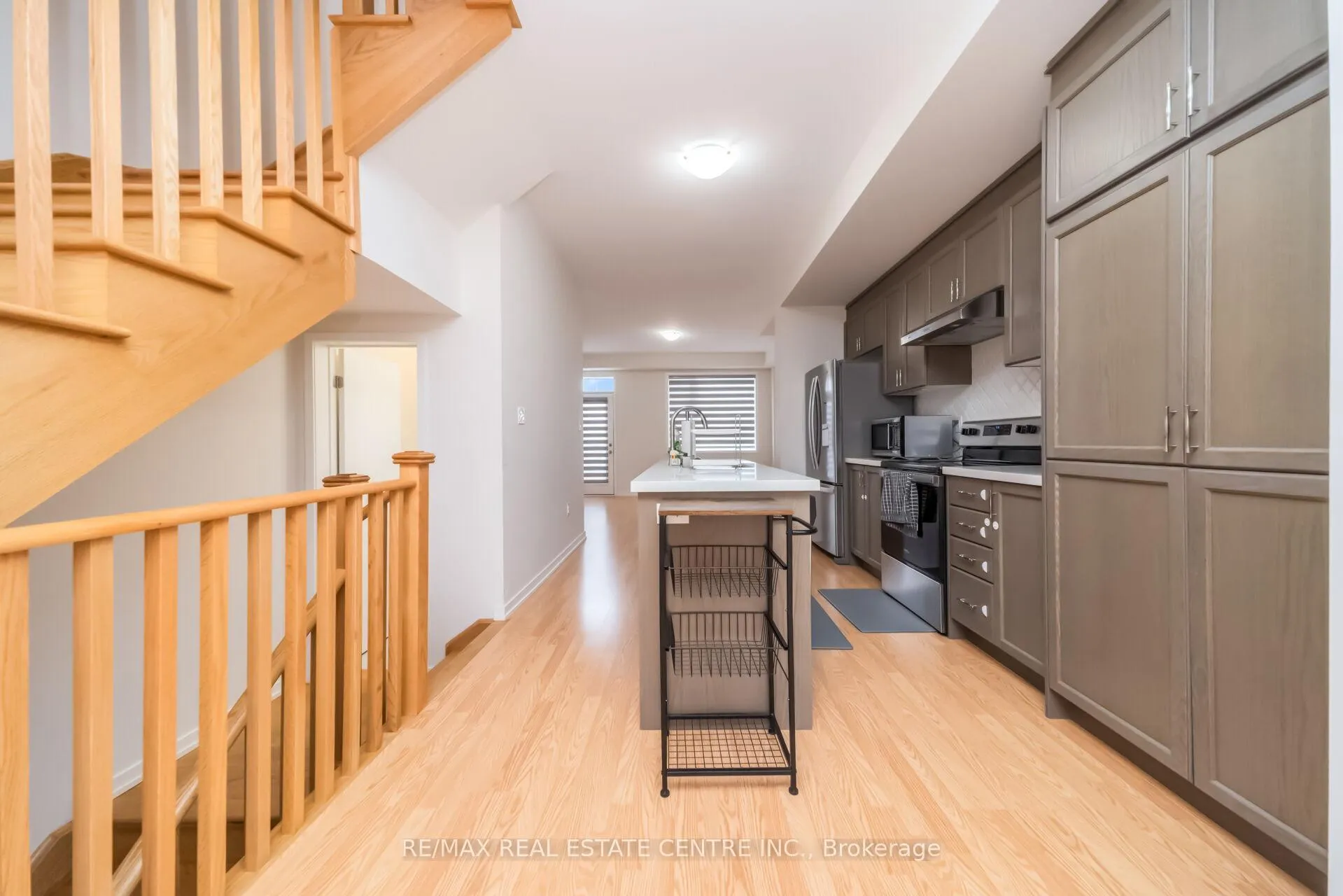 Photo 8 of 30 Lambert Lane, Caledon, Bolton East — HOMEH