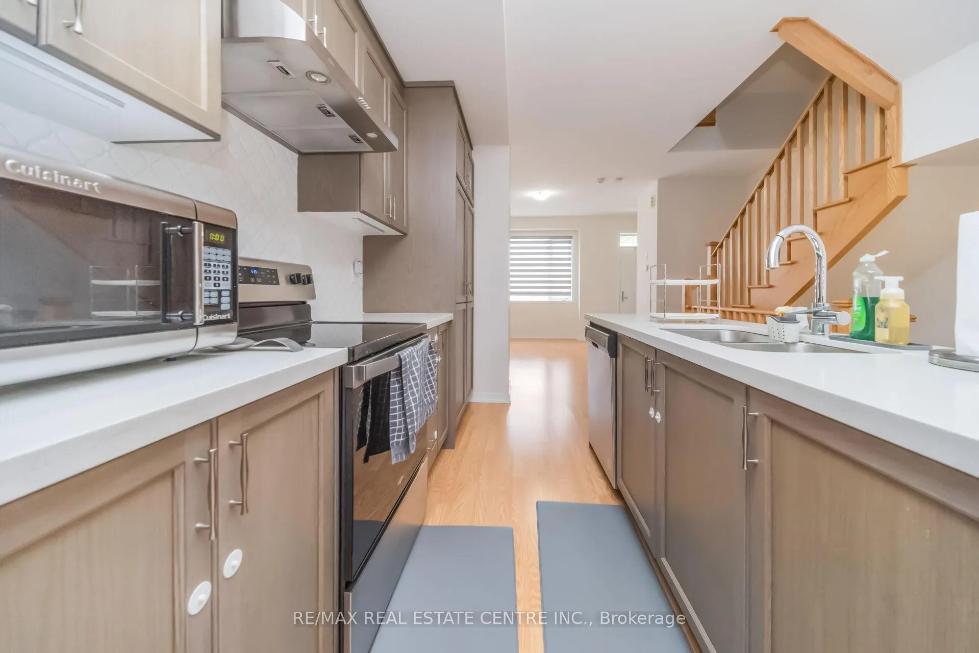 Photo 10 of 30 Lambert Lane, Caledon, Bolton East — HOMEH