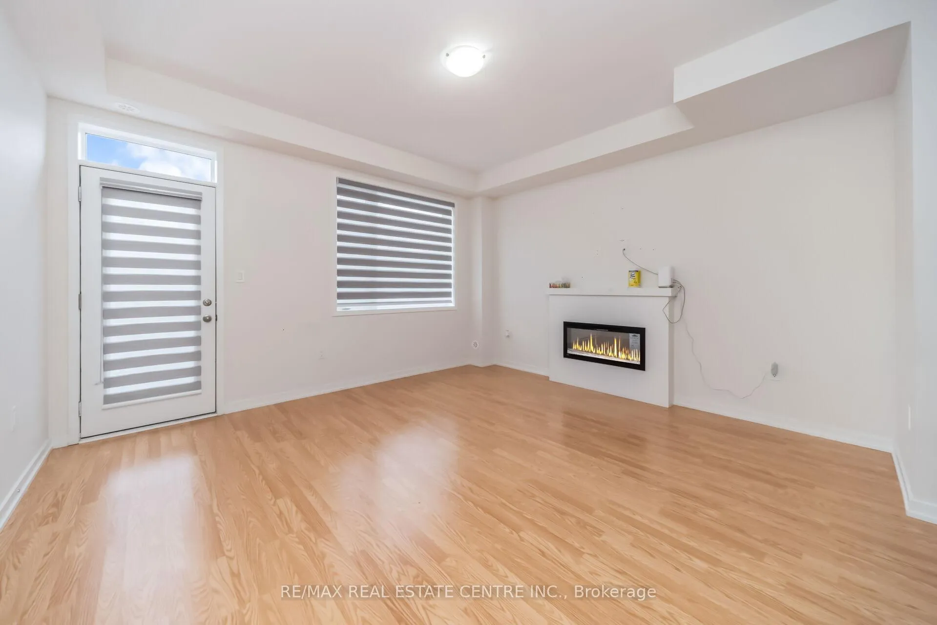 Photo 12 of 30 Lambert Lane, Caledon, Bolton East — HOMEH