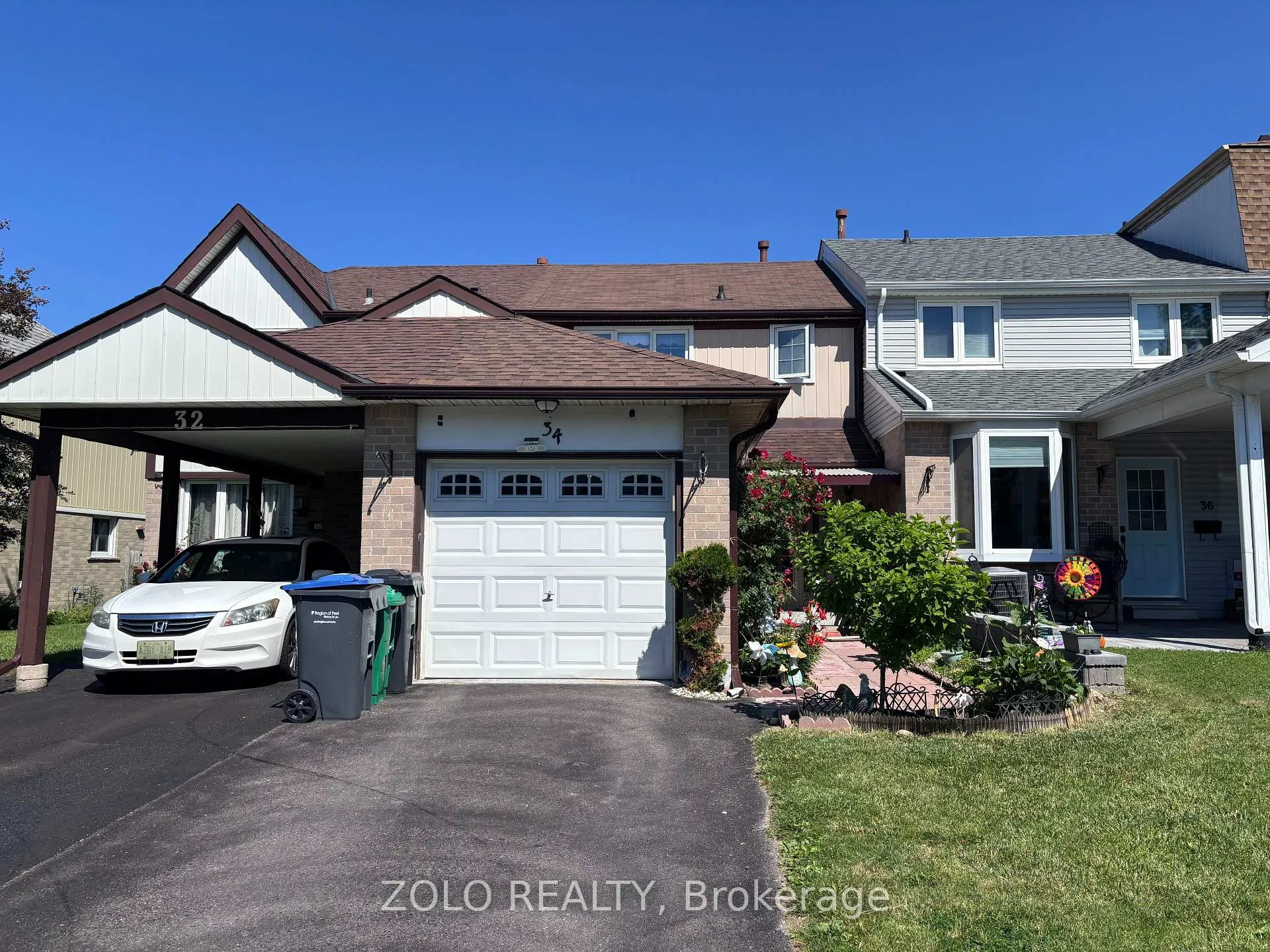 Photo 1 of 34 Primrose Crescent, Brampton, Heart Lake West — HOMEH