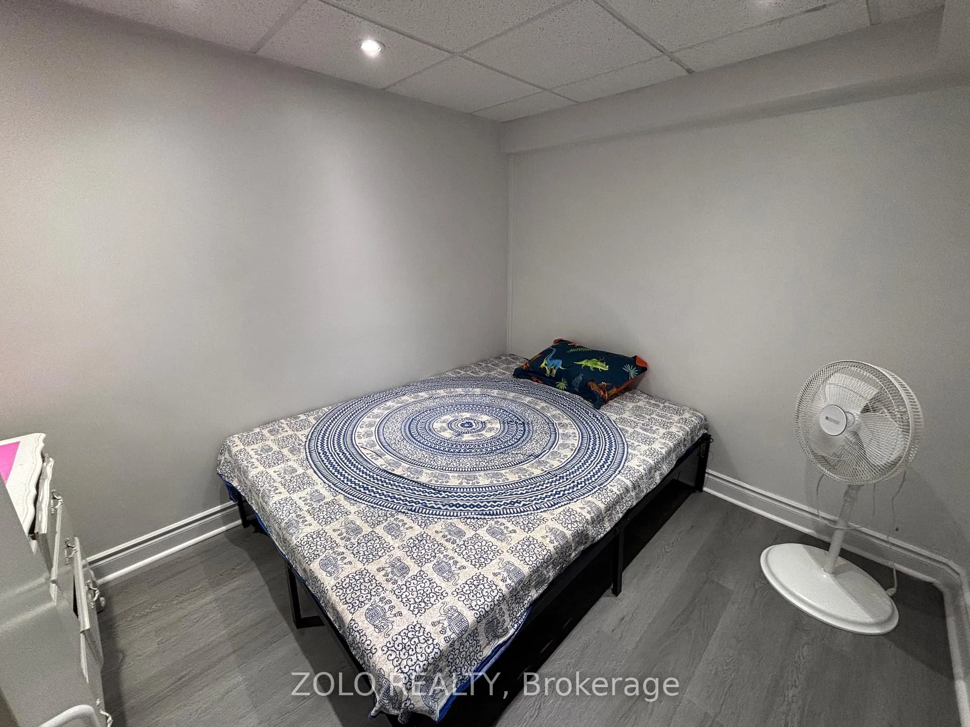Photo 19 of 34 Primrose Crescent, Brampton, Heart Lake West — HOMEH