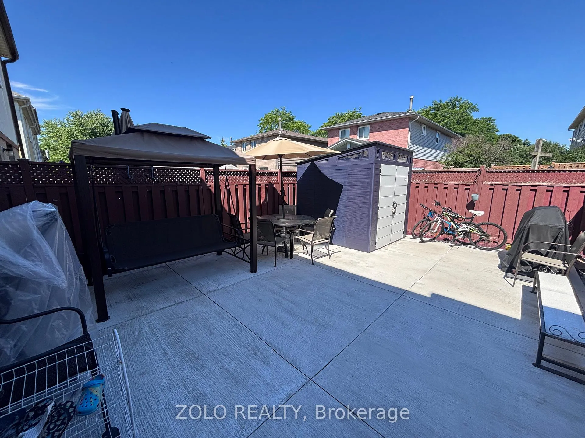 Photo 24 of 34 Primrose Crescent, Brampton, Heart Lake West — HOMEH