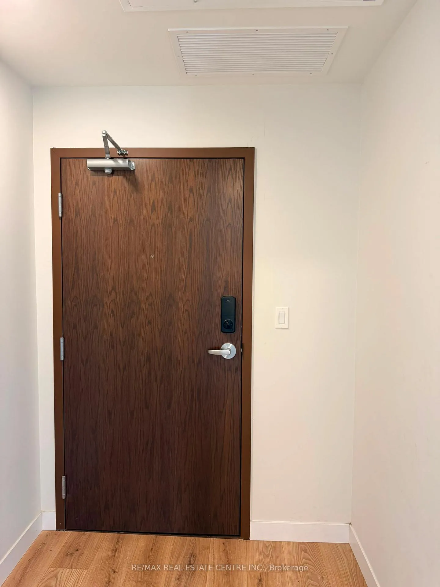 Photo 4 of Unit 3514, 60 Frederick Street, Kitchener, City Commercial Core — HOMEH